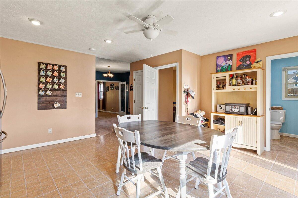 204 Spring Avenue, Bellefontaine, Ohio 43311