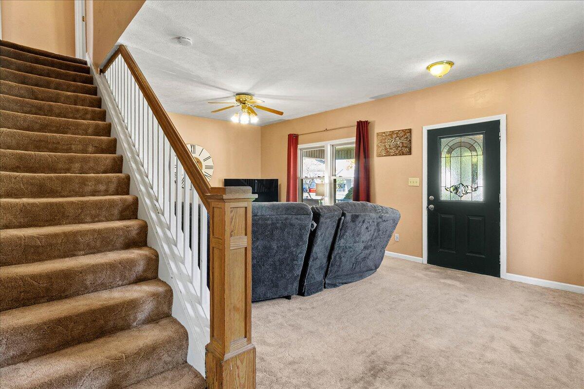 204 Spring Avenue, Bellefontaine, Ohio 43311