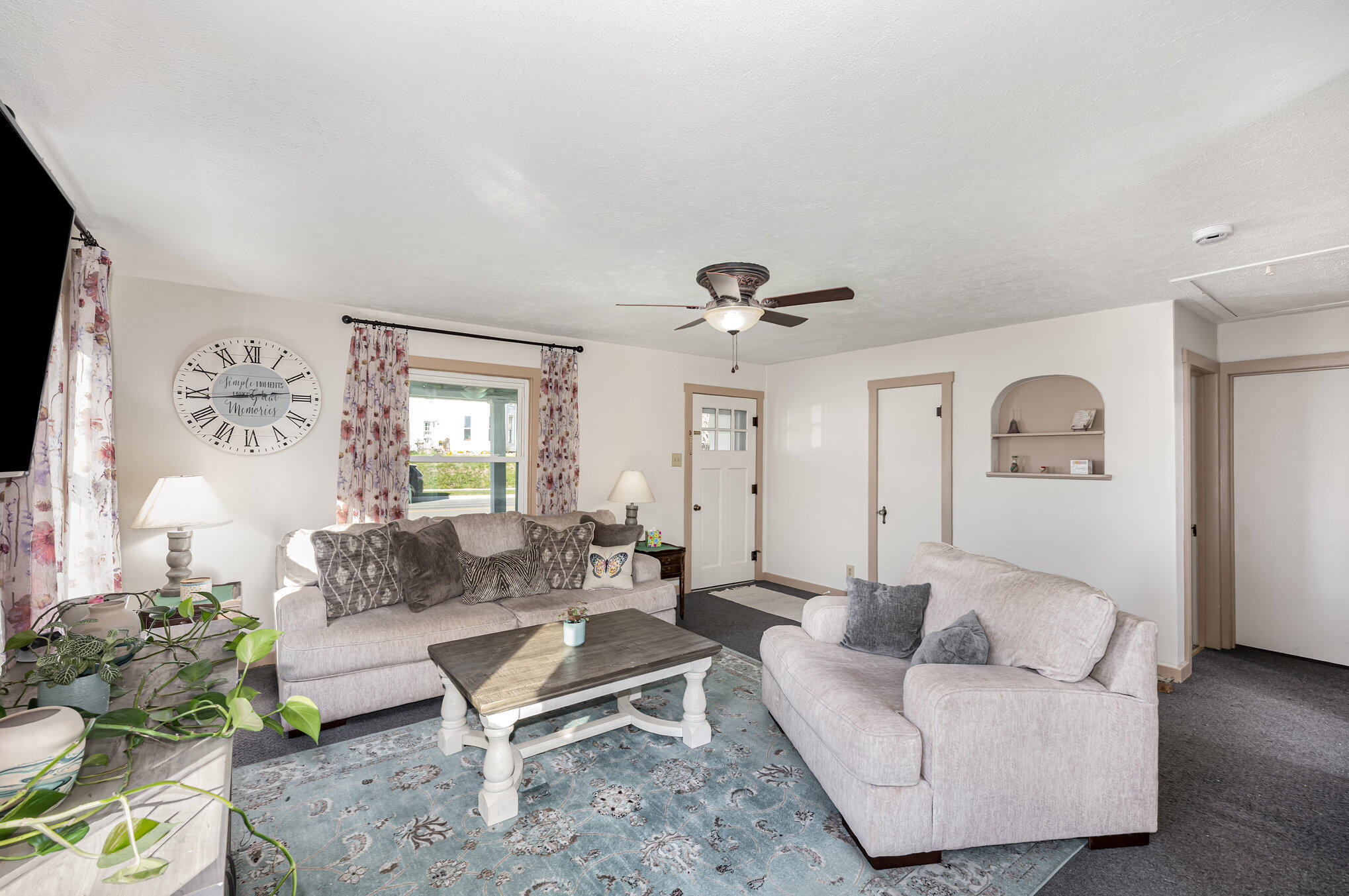 9 Silver Street, Wapakoneta, Ohio 45895