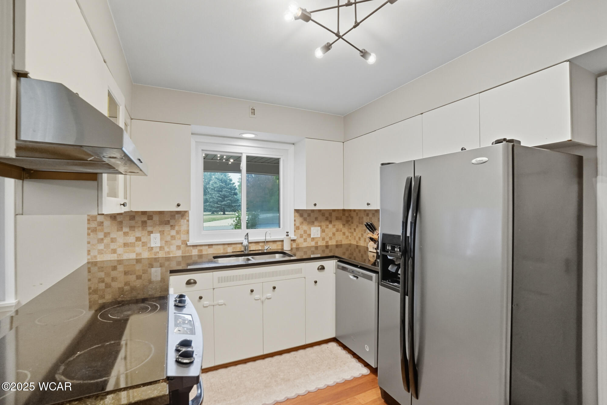 182 Sunset Drive, Bluffton, Ohio