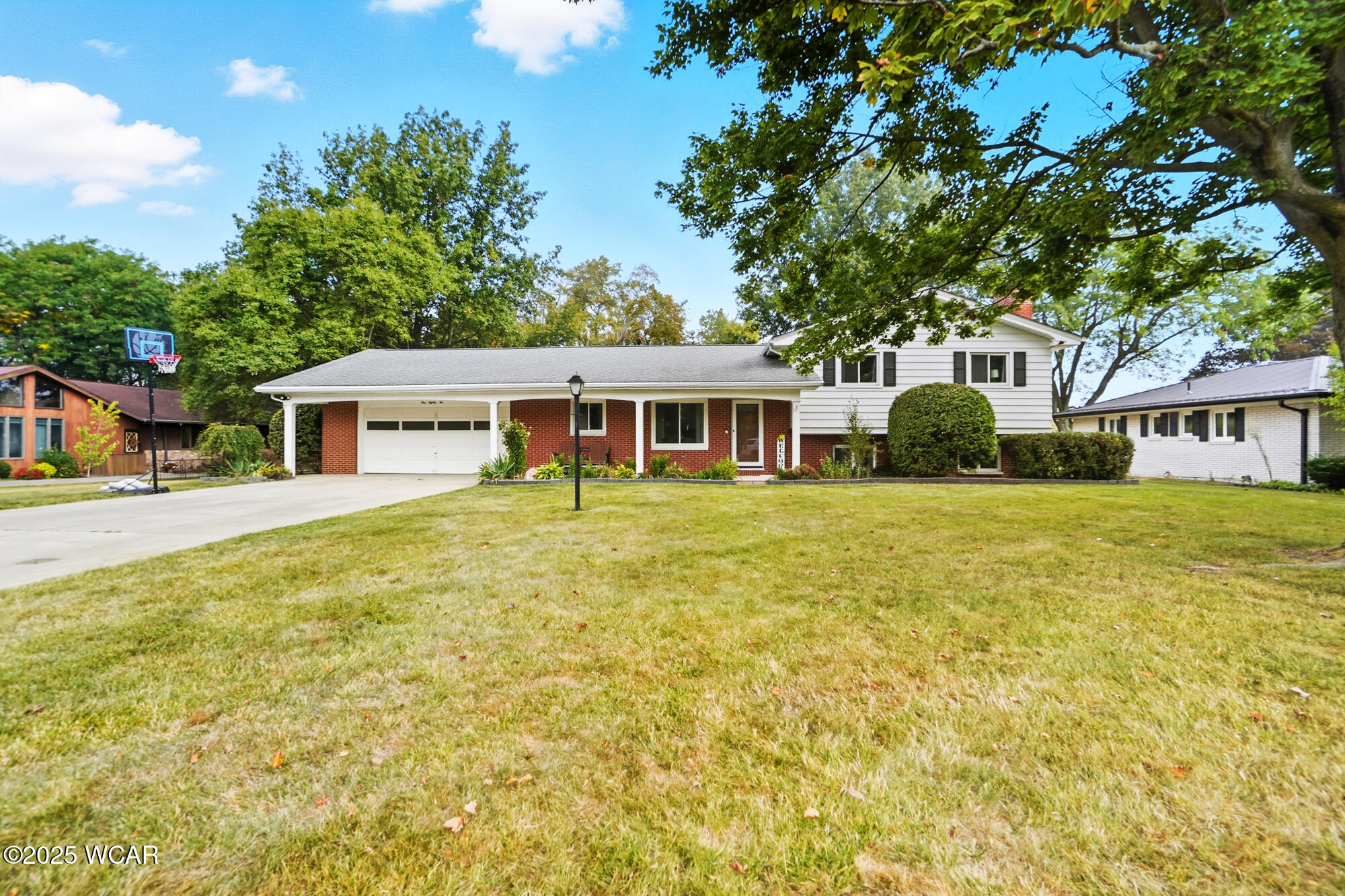 182 Sunset Drive, Bluffton, Ohio