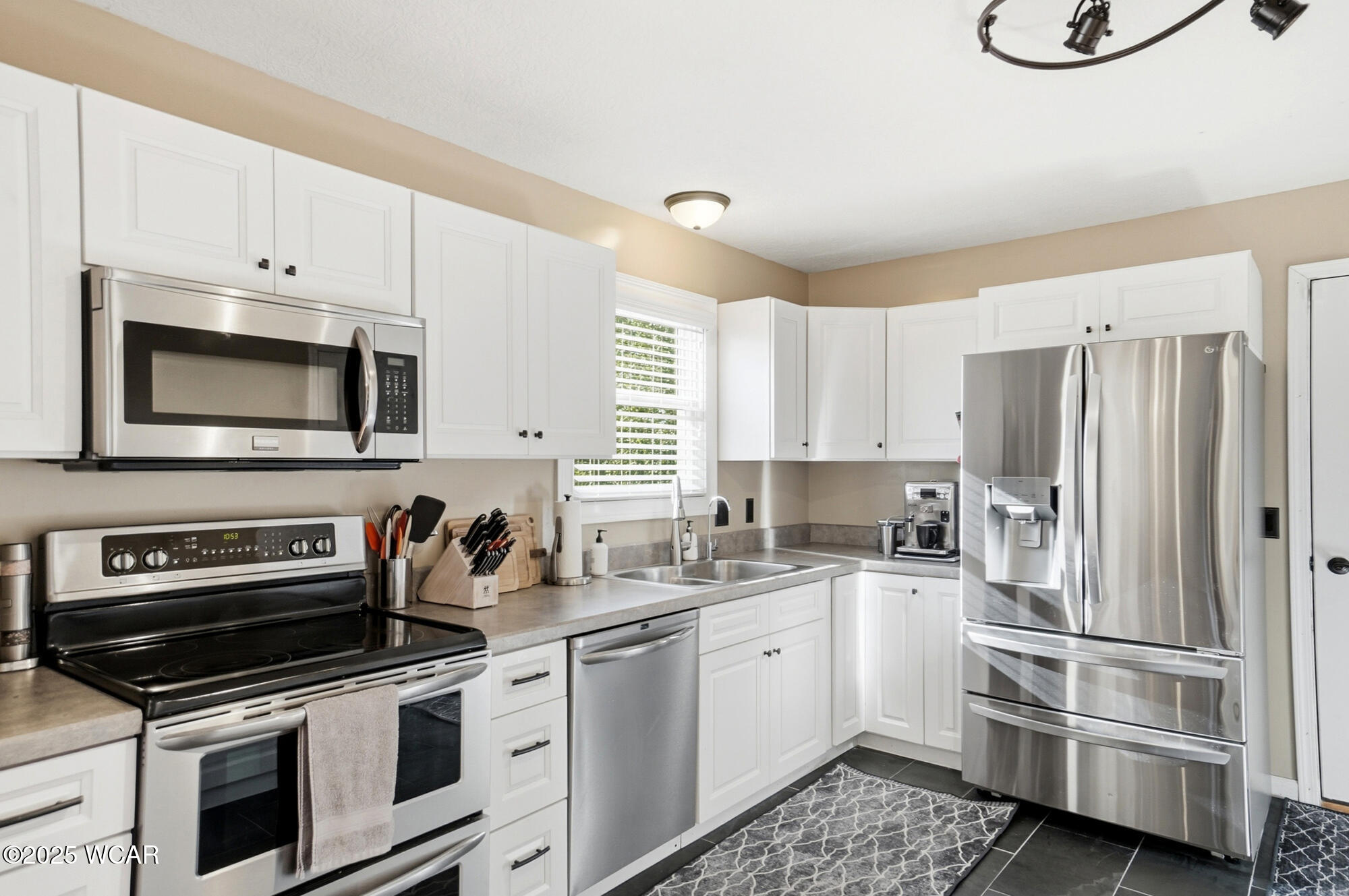 1231 Sassafras Lane, Marysville, Ohio