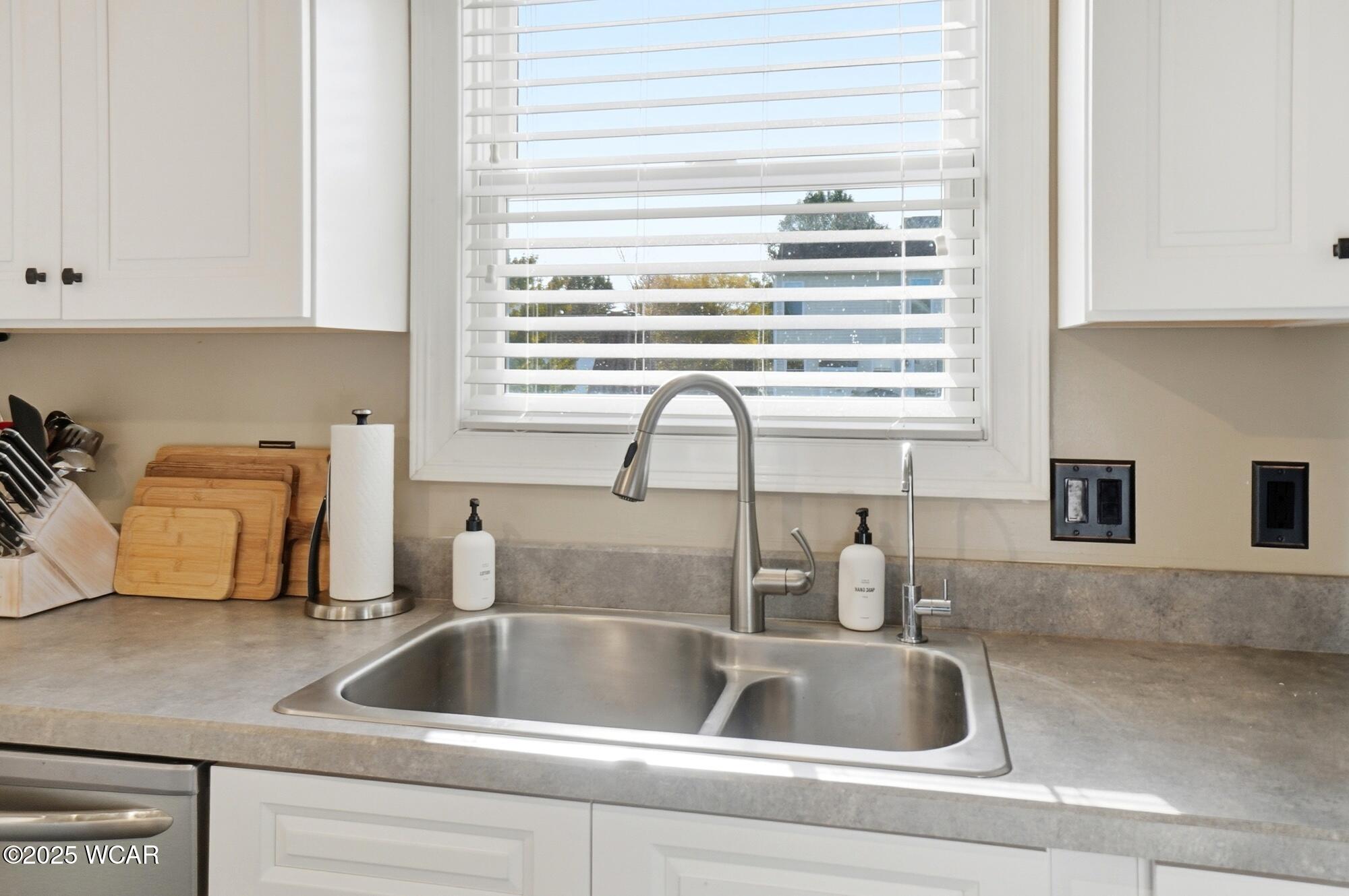 1231 Sassafras Lane, Marysville, Ohio