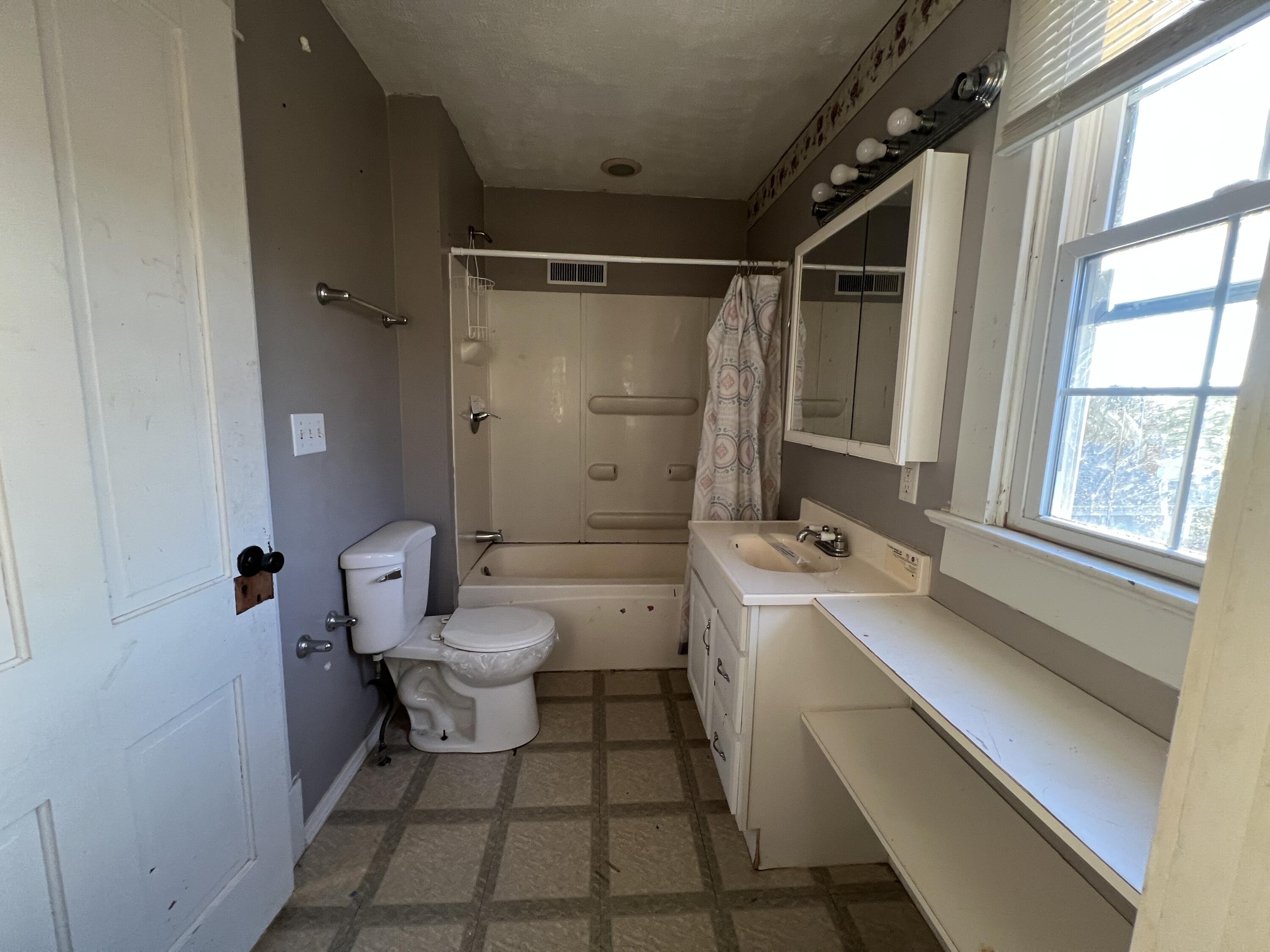 705 Michigan Street, Sidney, Ohio 45365