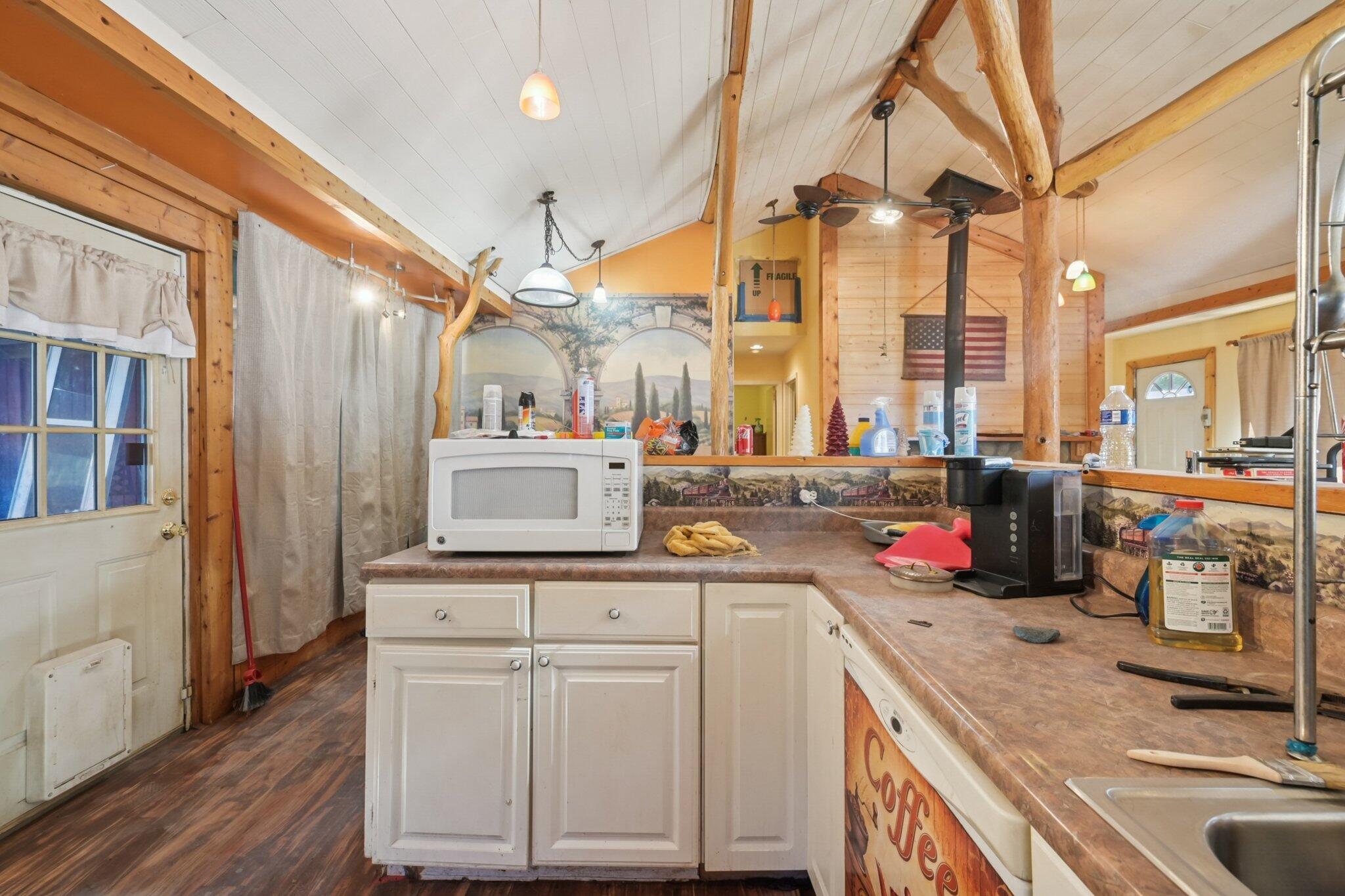 3650 Wood Lane, London, Ohio 43140