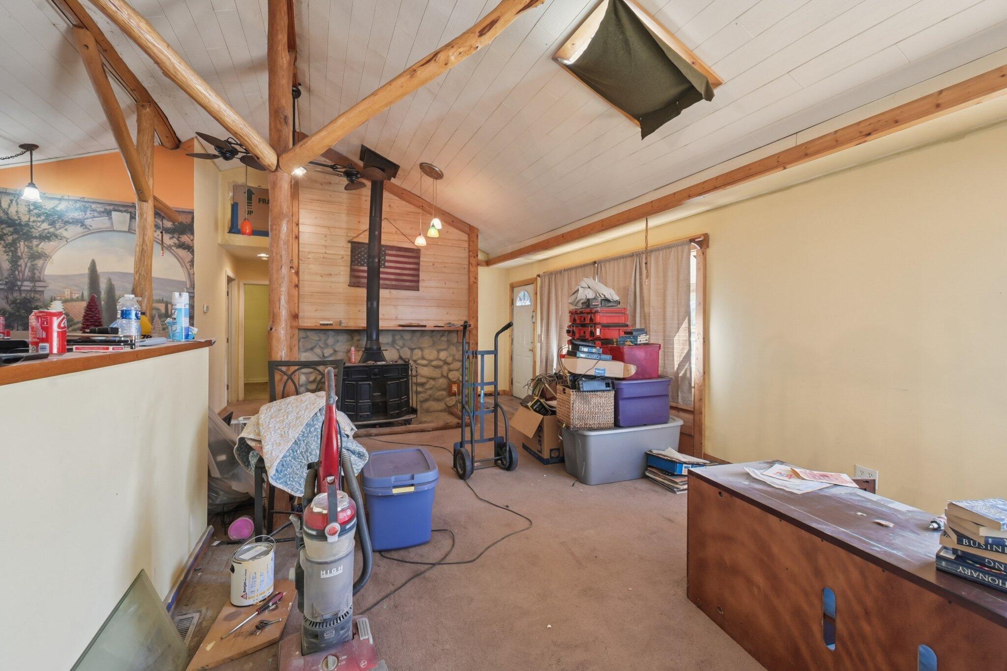 3650 Wood Lane, London, Ohio 43140