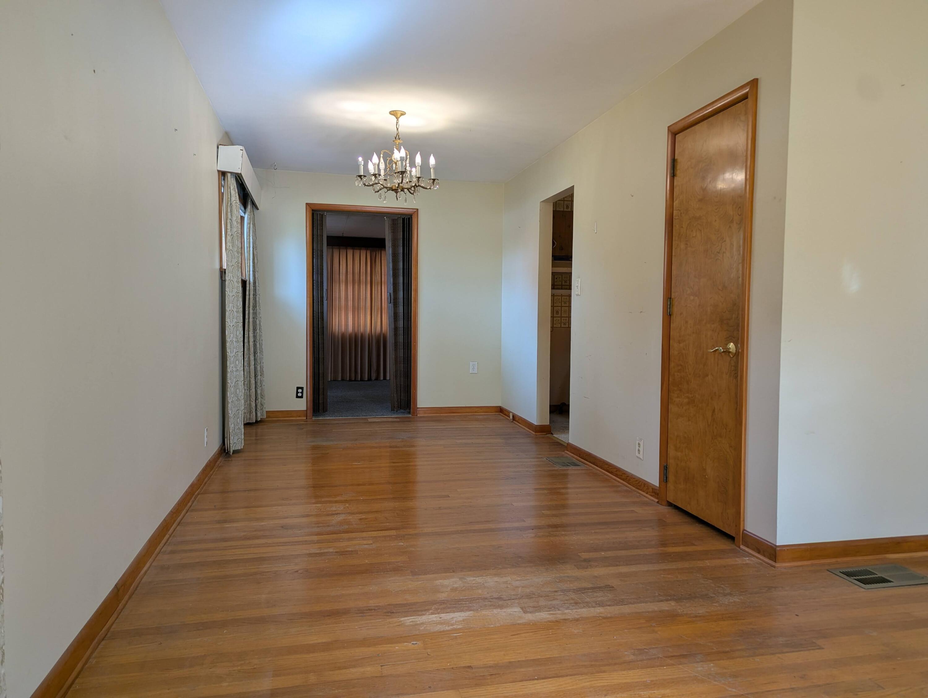 572 Piney Branch Drive, Springfield, Ohio 45503