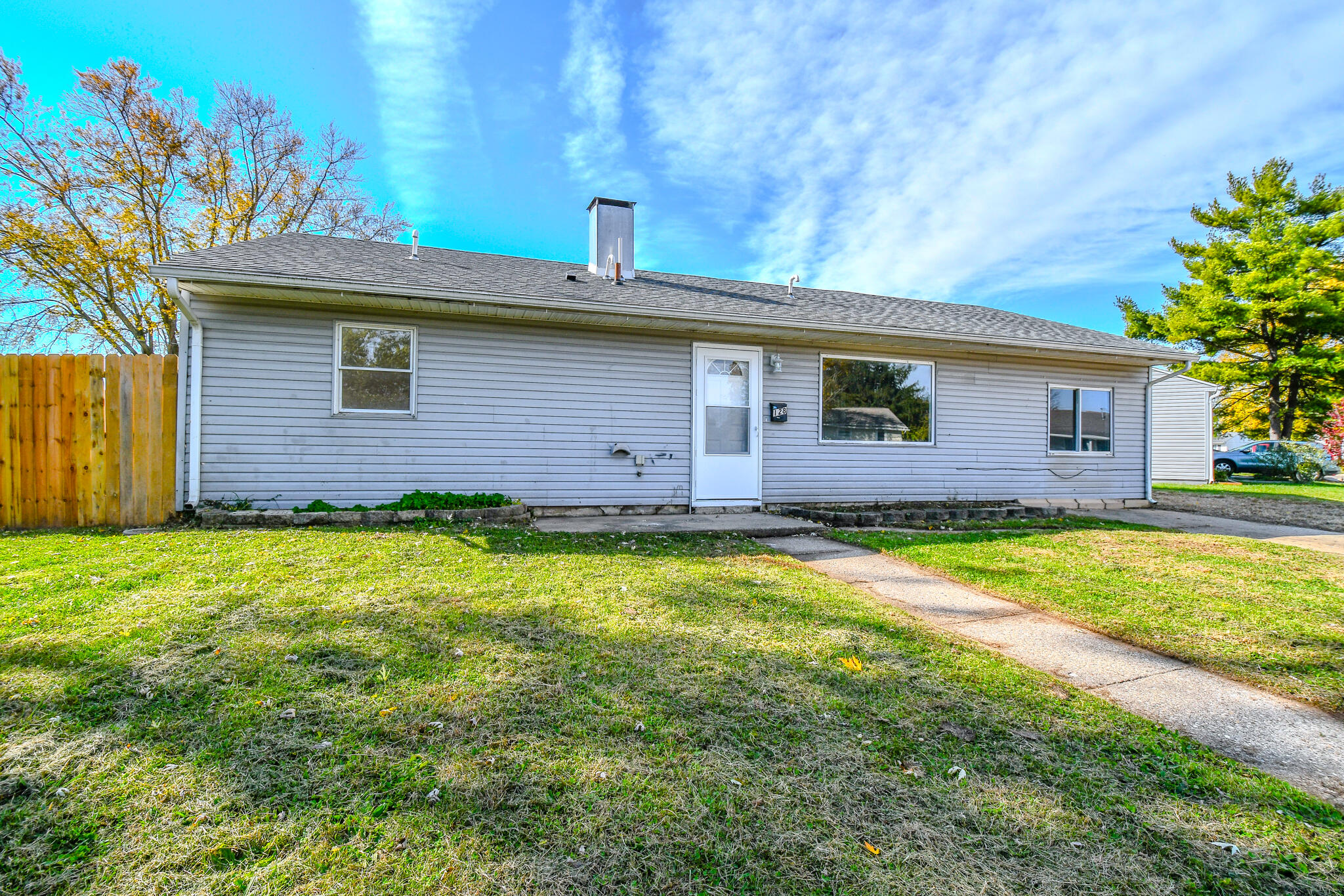 128 Marchmont Drive, Fairborn, Ohio 45324