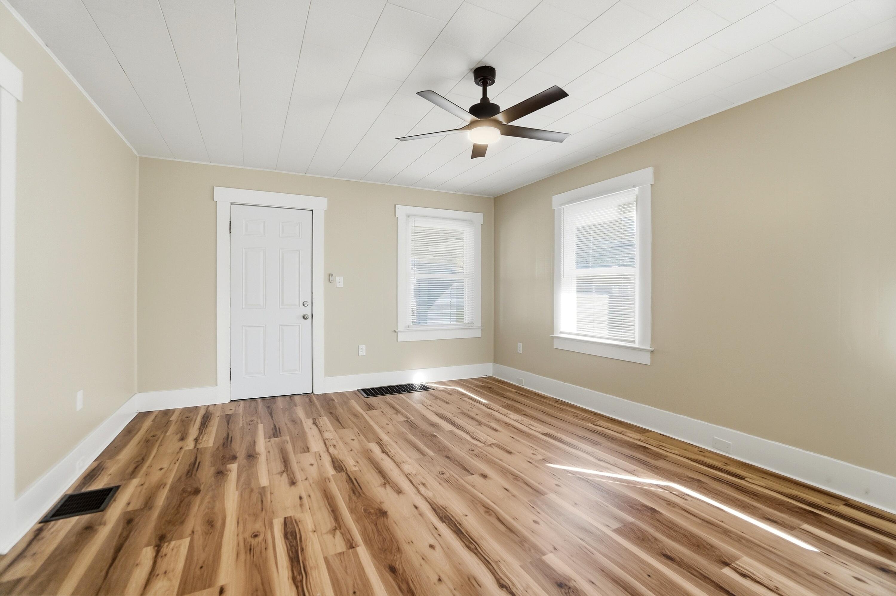 2115 Hoppes Avenue, Springfield, Ohio 45503