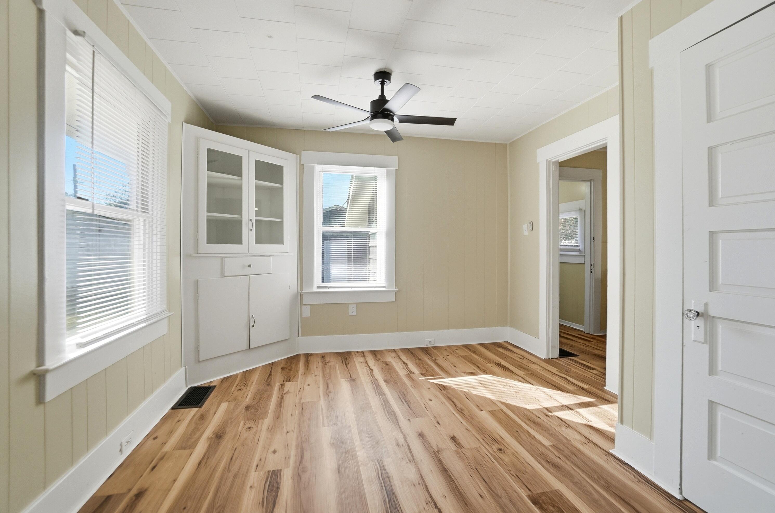 2115 Hoppes Avenue, Springfield, Ohio 45503