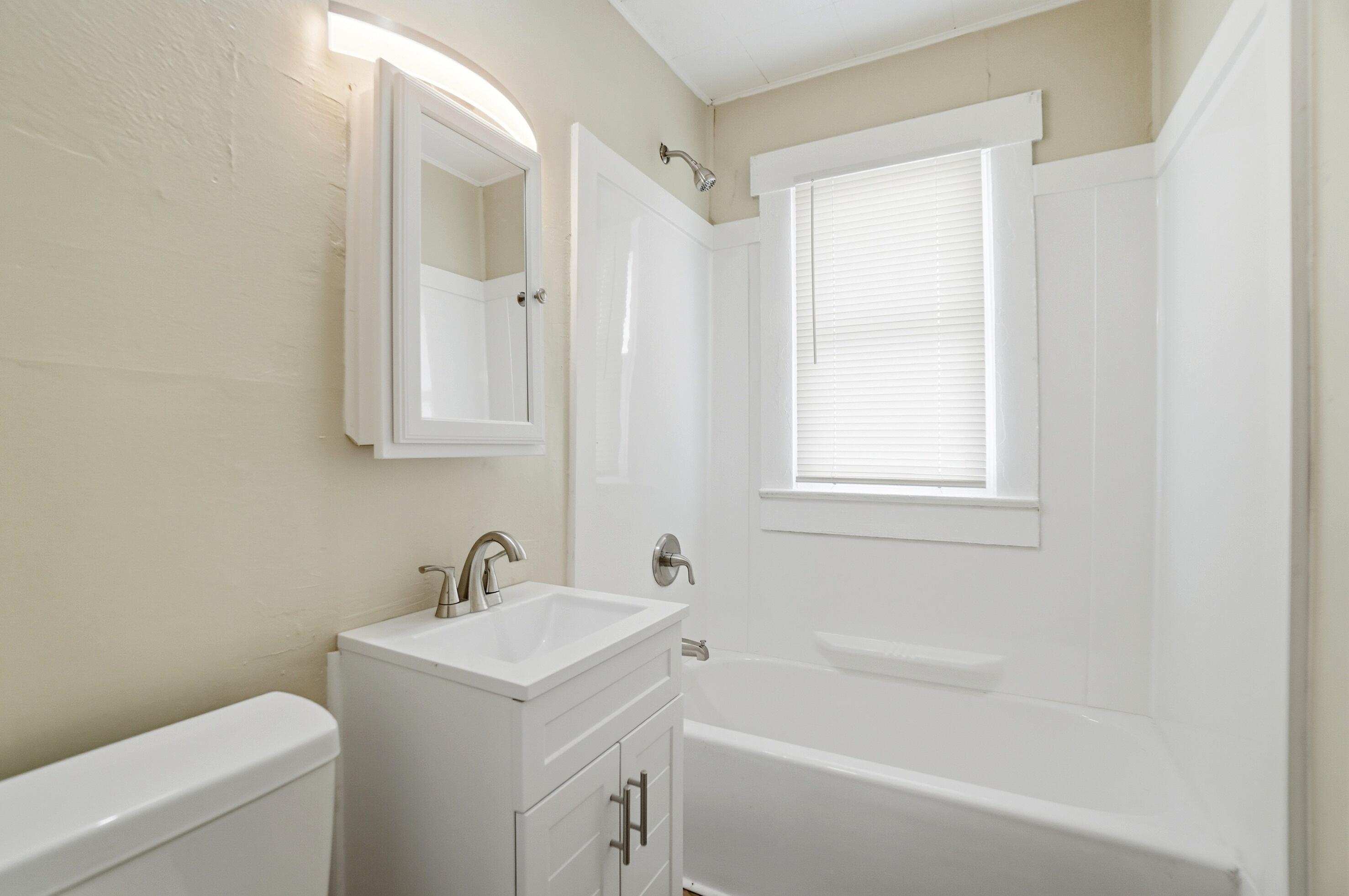 2115 Hoppes Avenue, Springfield, Ohio 45503