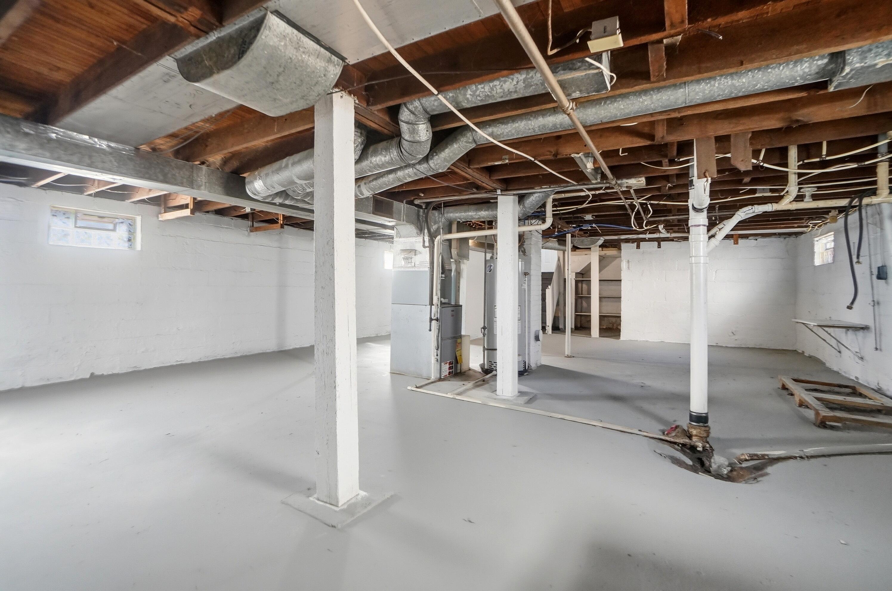 2115 Hoppes Avenue, Springfield, Ohio 45503