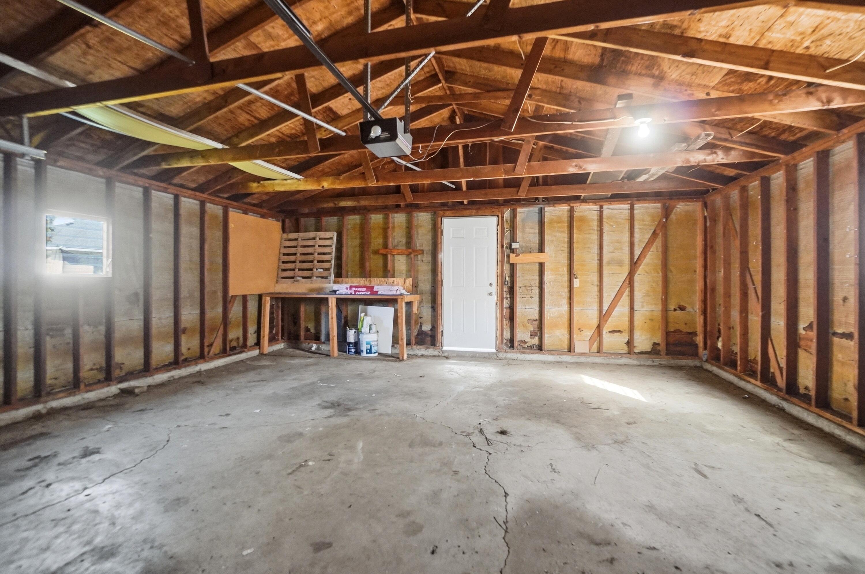 2115 Hoppes Avenue, Springfield, Ohio 45503