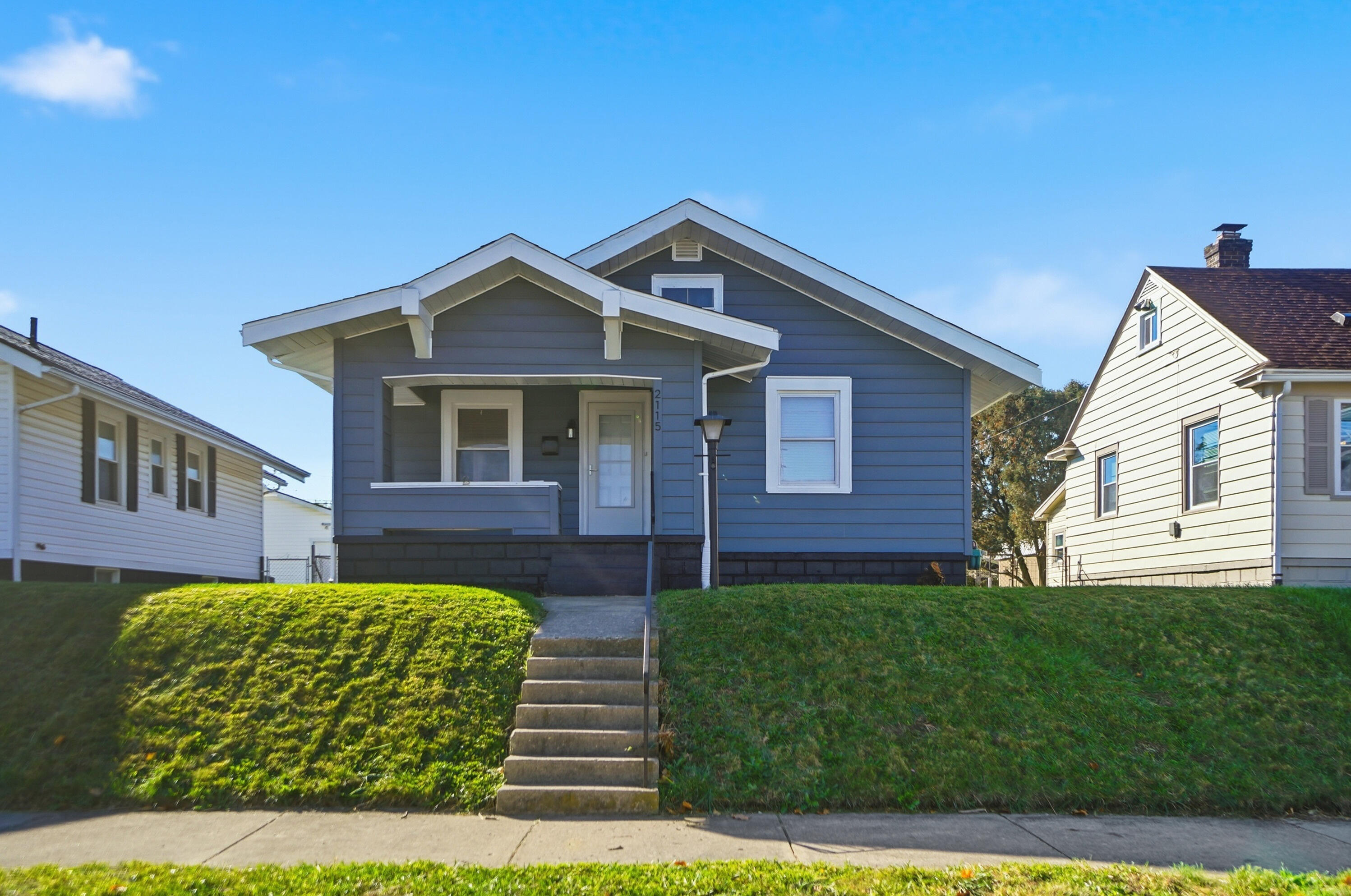 2115 Hoppes Avenue, Springfield, Ohio 45503