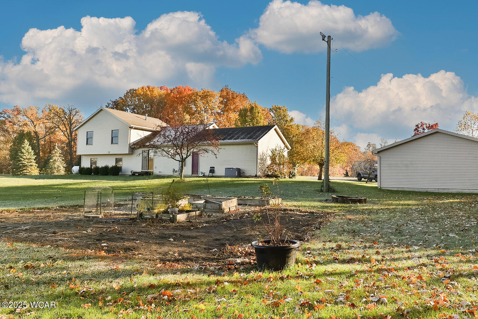 647 Fisher Road, Lima, Ohio