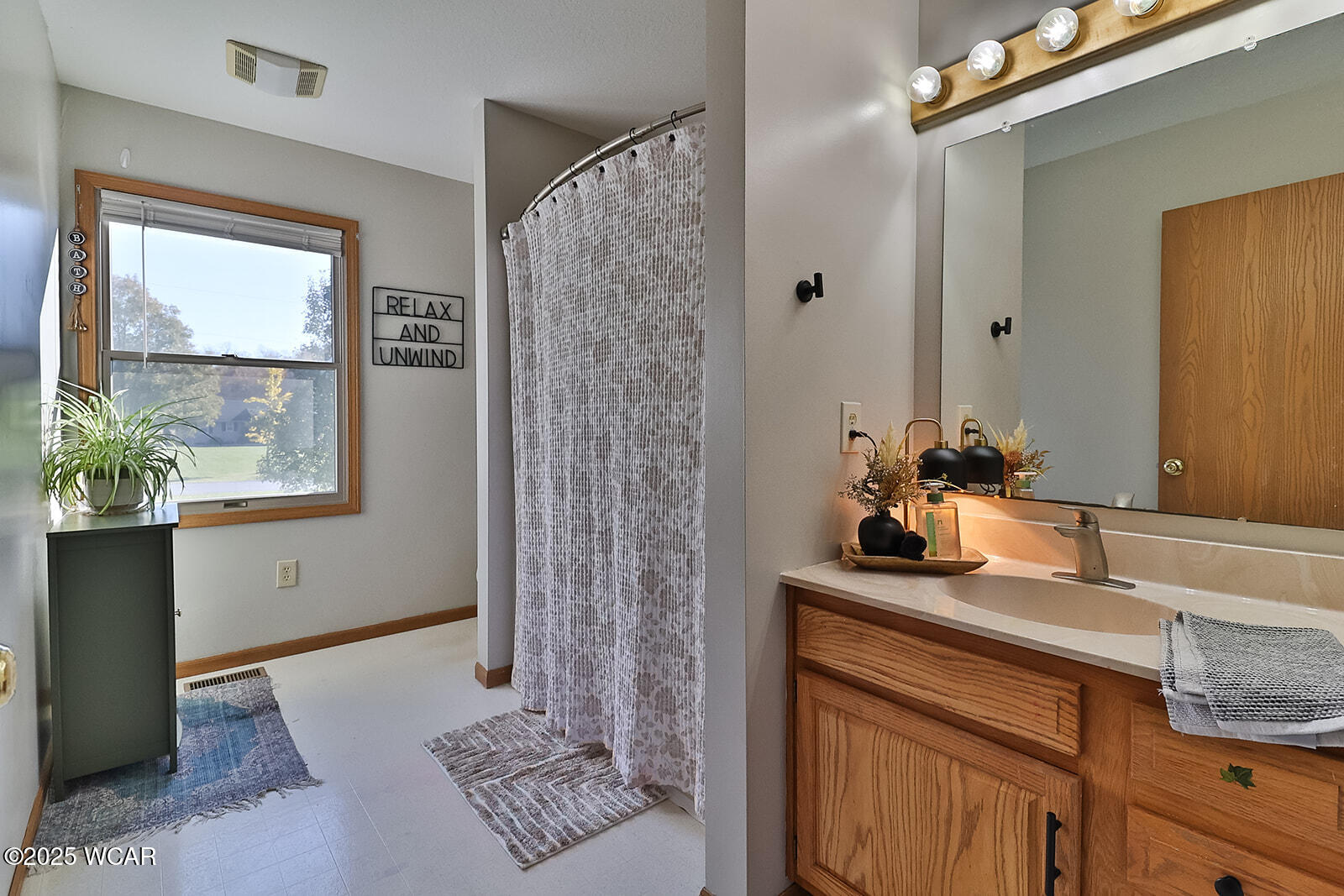 647 Fisher Road, Lima, Ohio