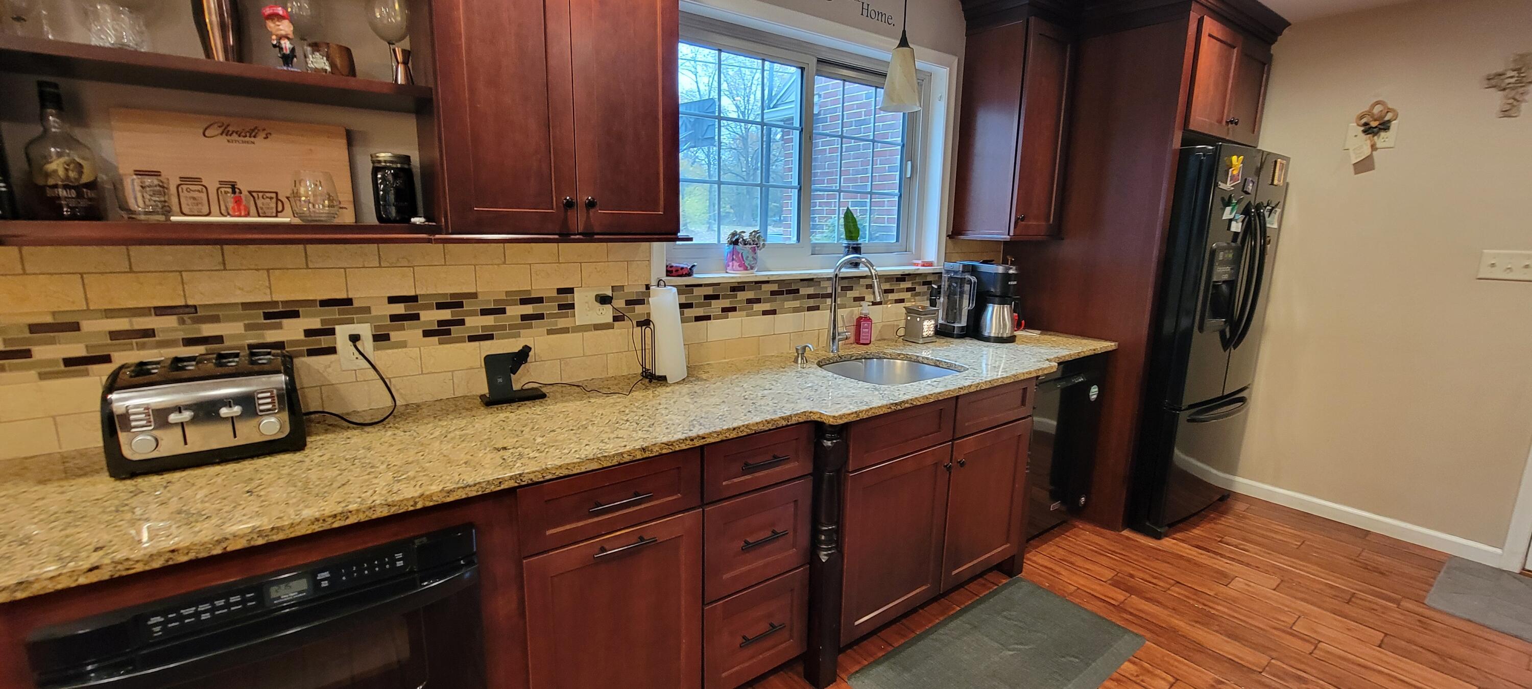 1516 Bon Air Circle, Sidney, Ohio 45365