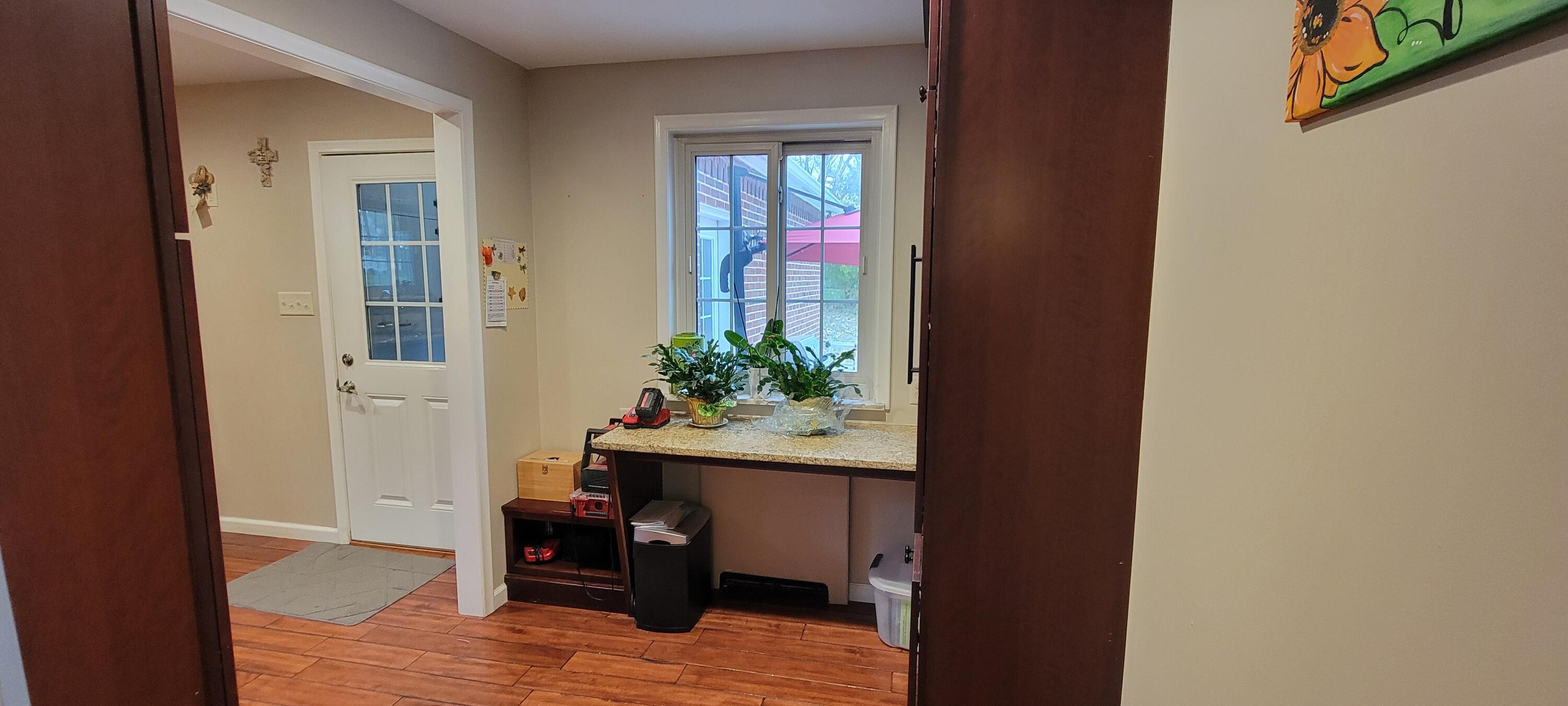 1516 Bon Air Circle, Sidney, Ohio 45365