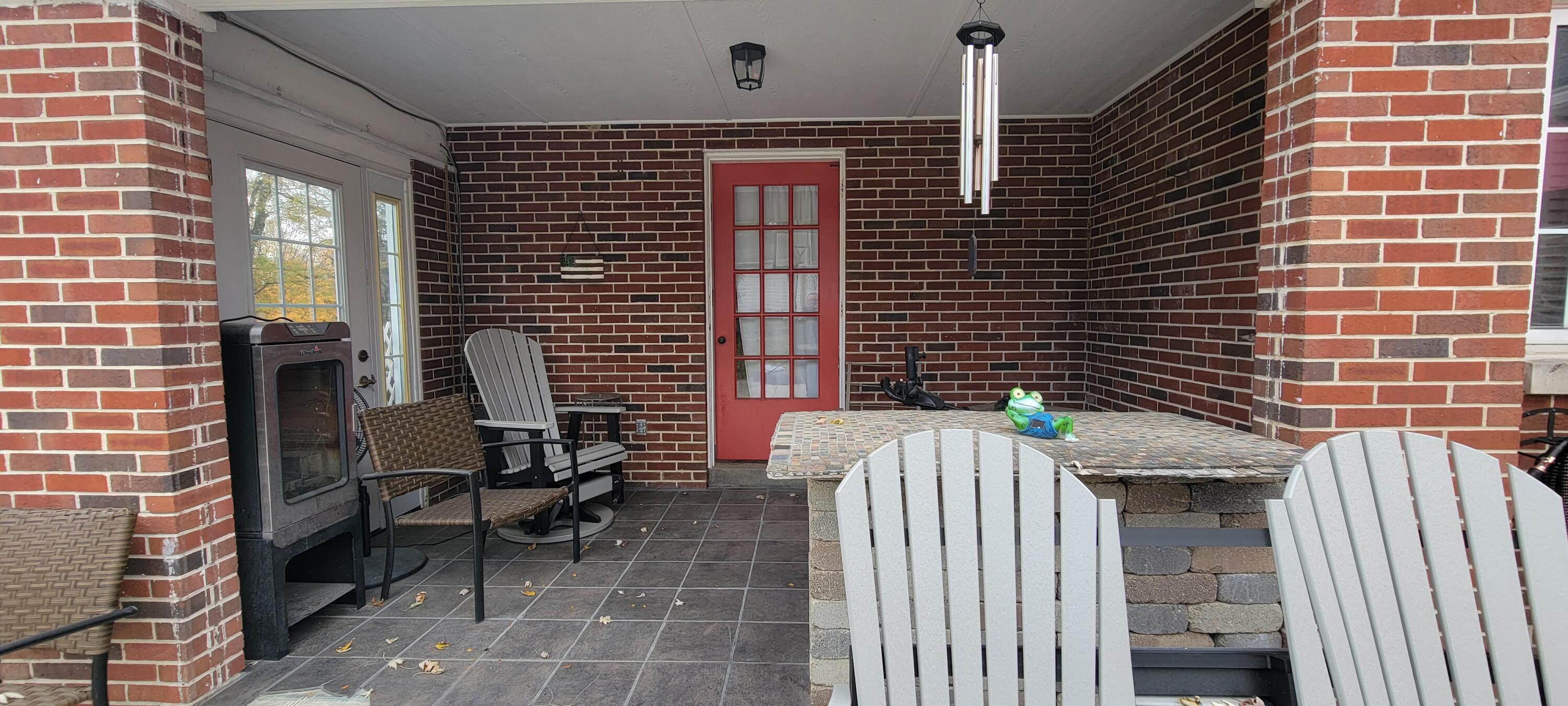 1516 Bon Air Circle, Sidney, Ohio 45365