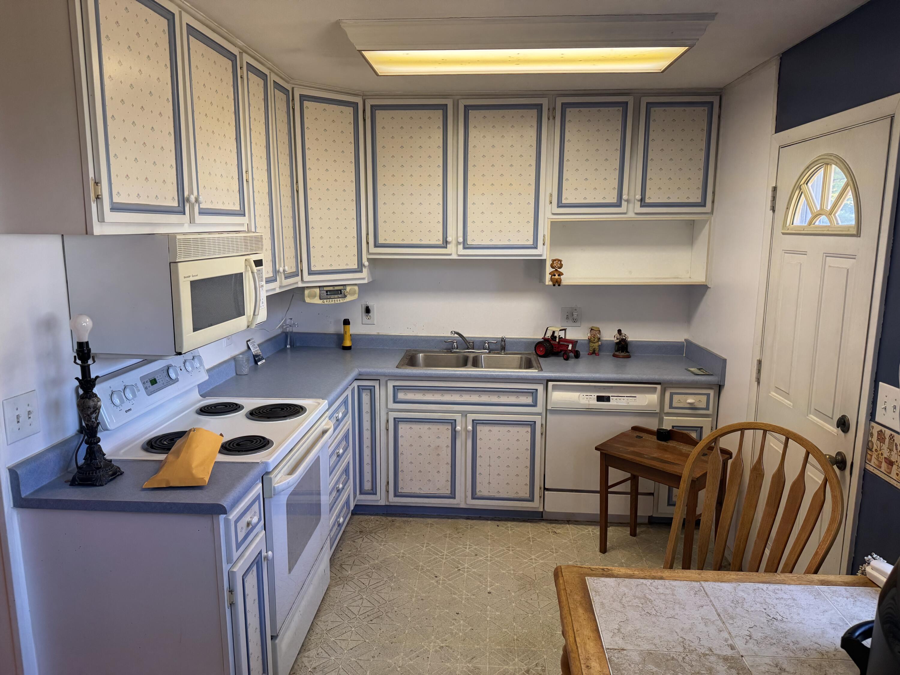 3131 Revels Street, Springfield, Ohio 45503