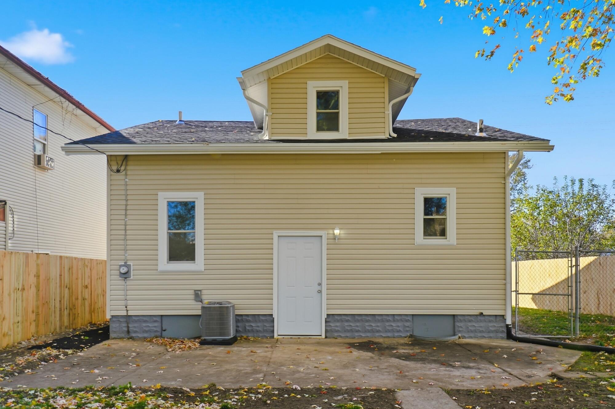 1212 Pleasant Street, Springfield, Ohio 45506