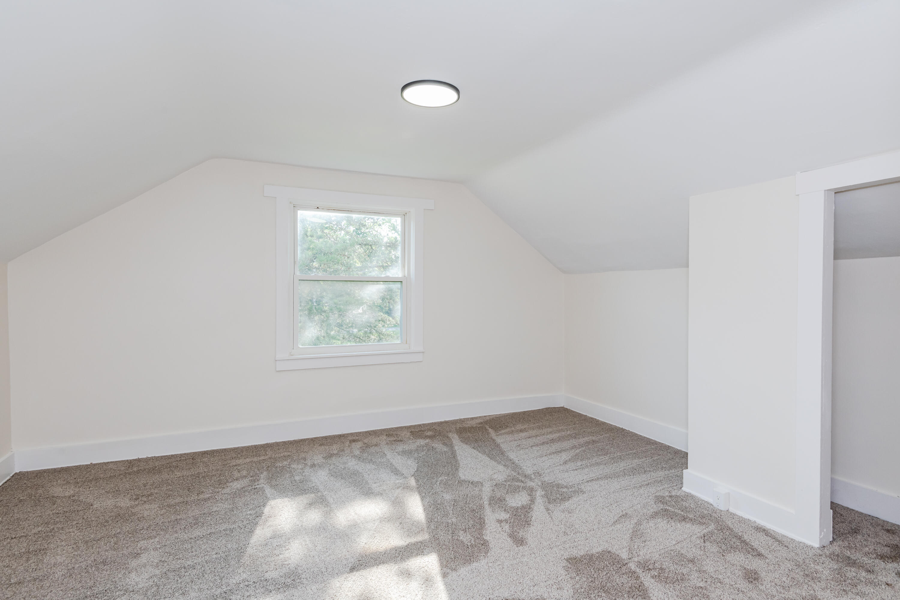 734 Emmalyn Avenue, Urbana, Ohio 43078