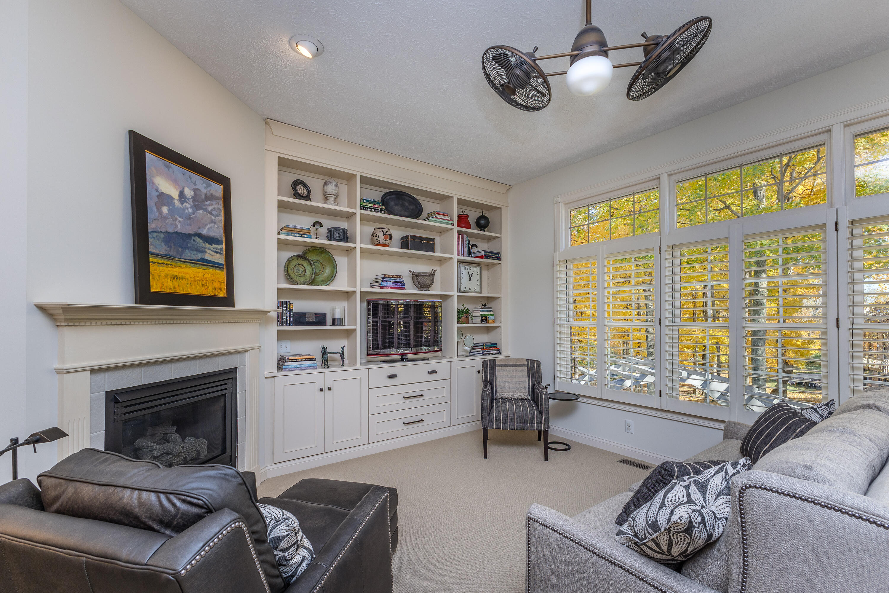 1052 Forest Crest Place, Vandalia, Ohio 45377