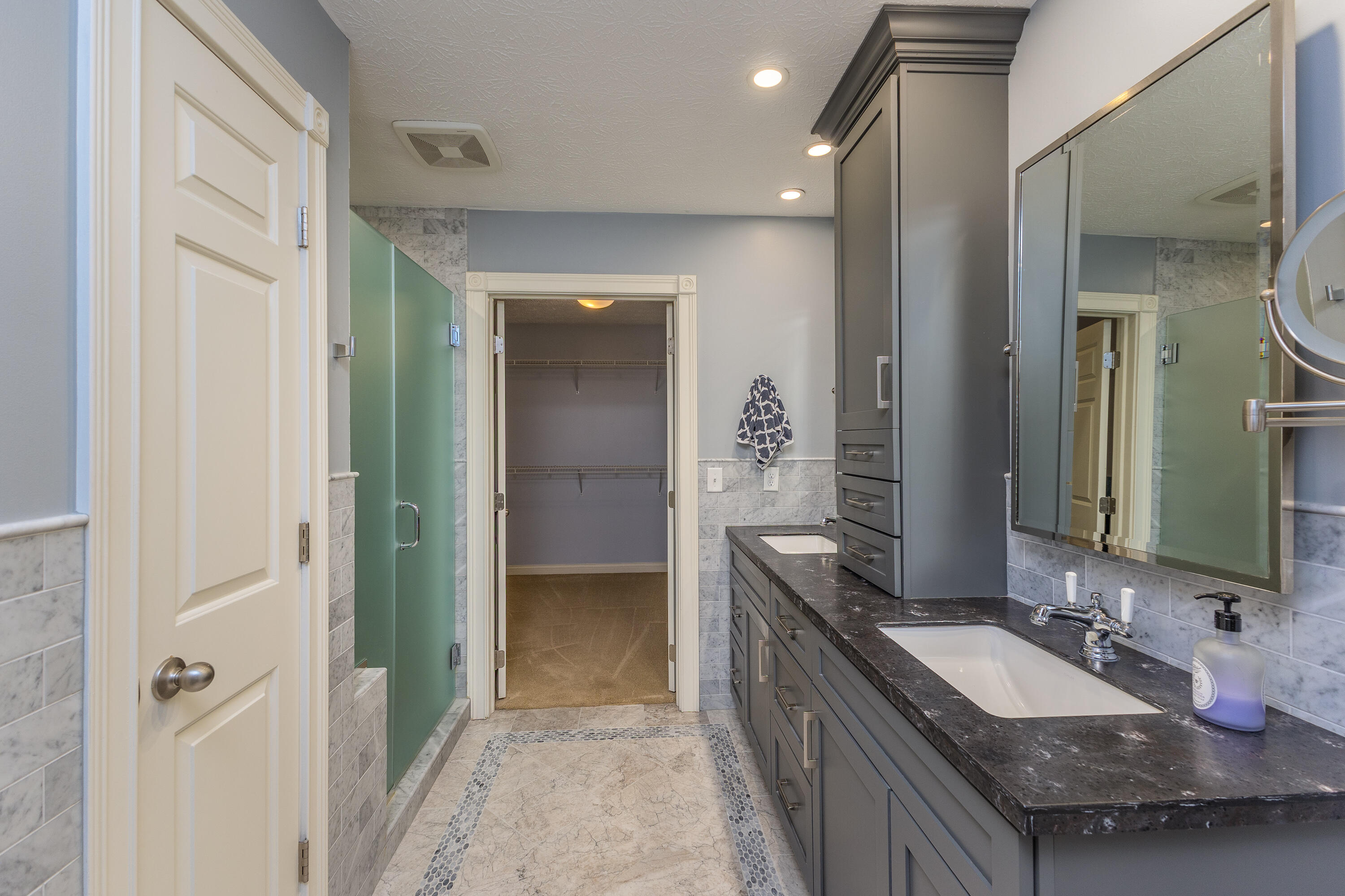 1052 Forest Crest Place, Vandalia, Ohio 45377