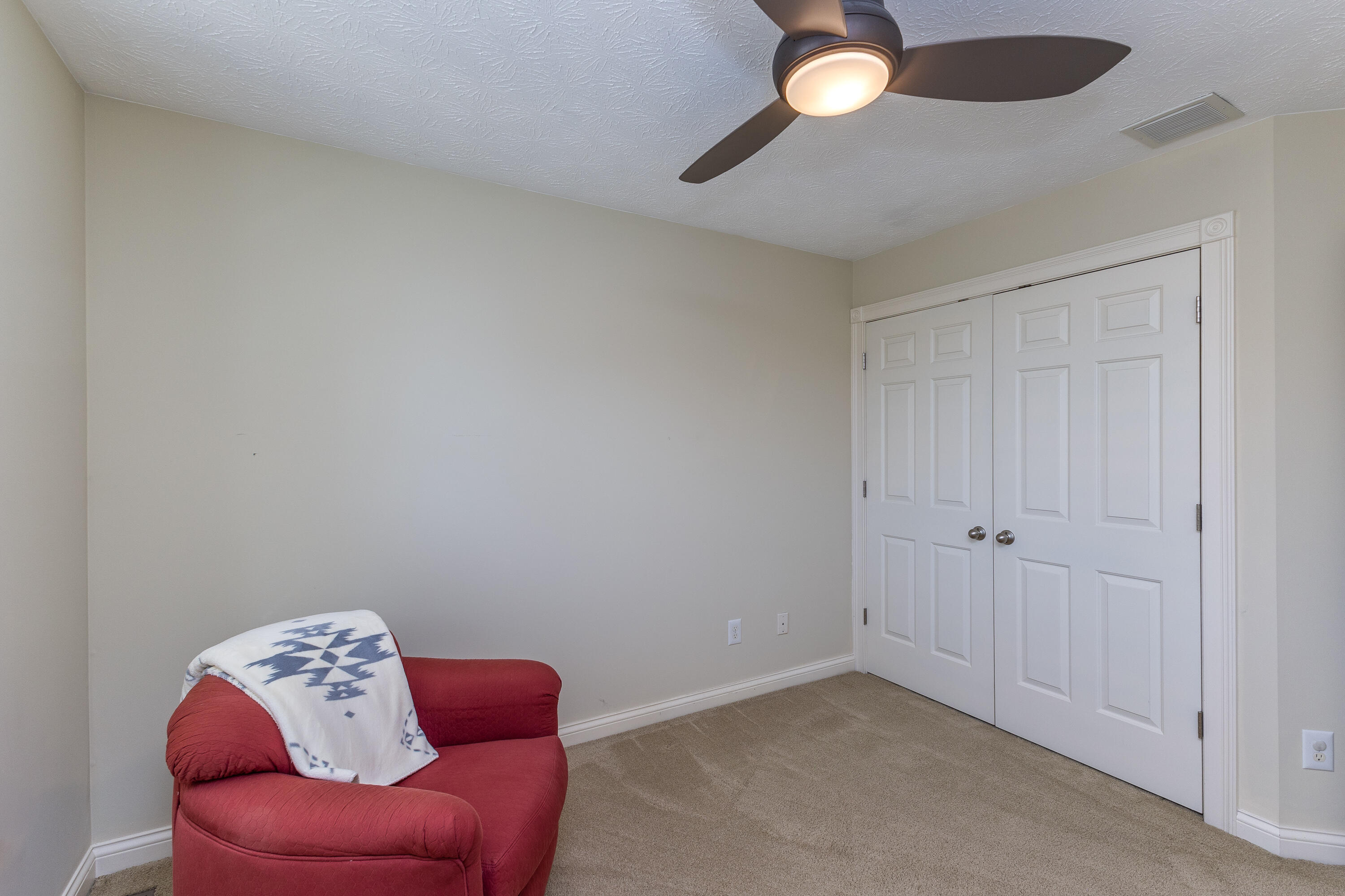 1052 Forest Crest Place, Vandalia, Ohio 45377