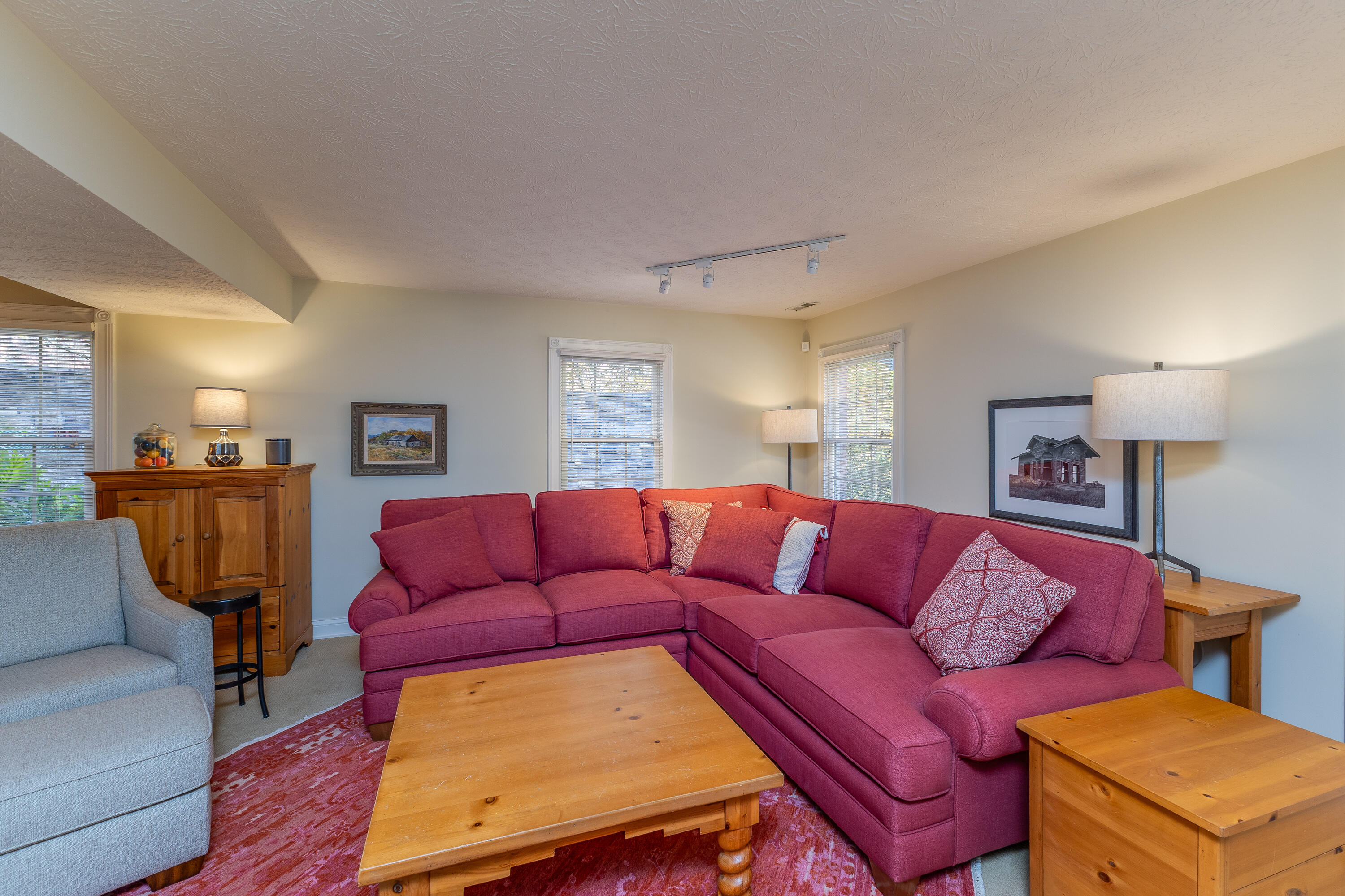 1052 Forest Crest Place, Vandalia, Ohio 45377