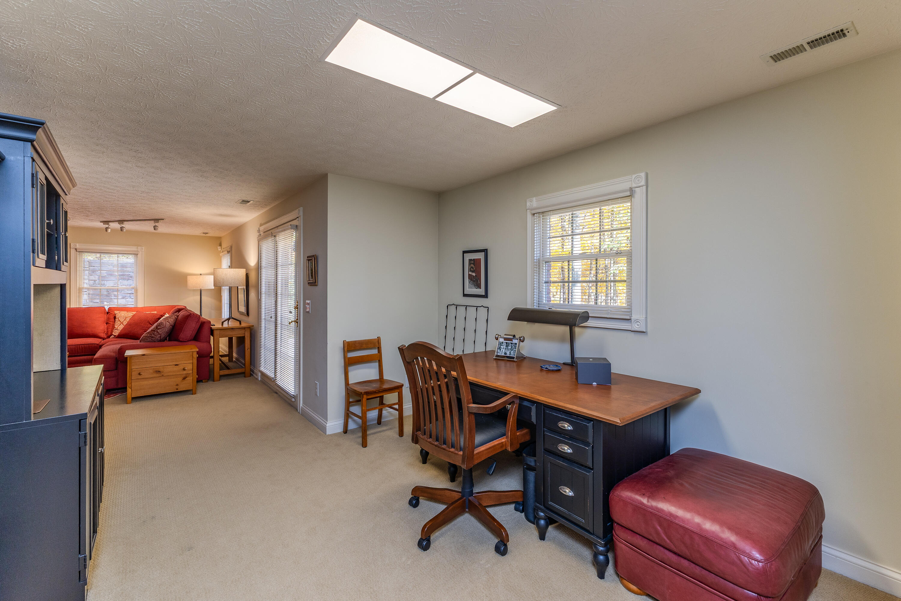 1052 Forest Crest Place, Vandalia, Ohio 45377