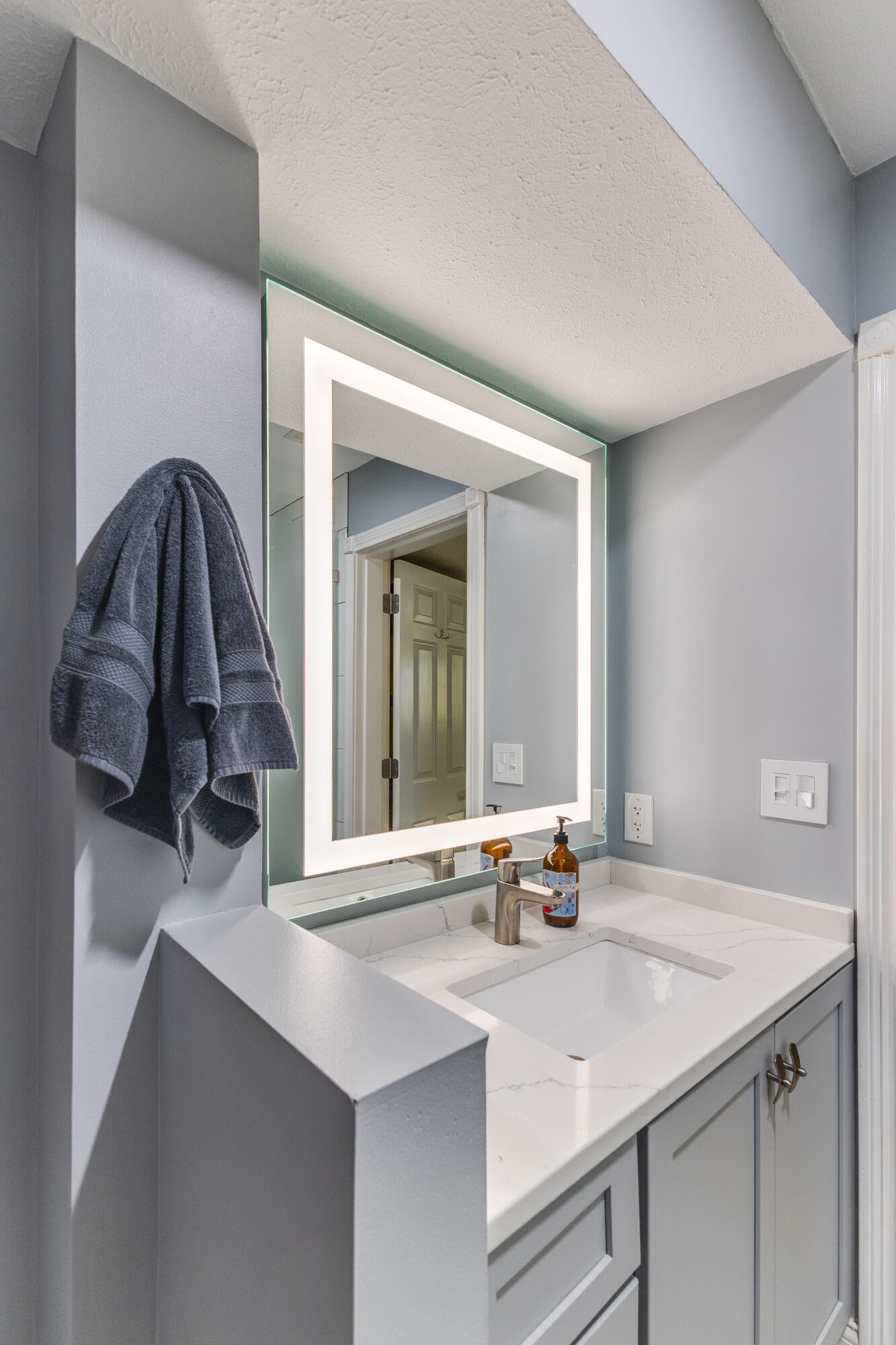 1052 Forest Crest Place, Vandalia, Ohio 45377