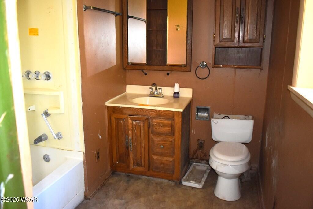 8305 Hillville Road, Bluffton, Ohio