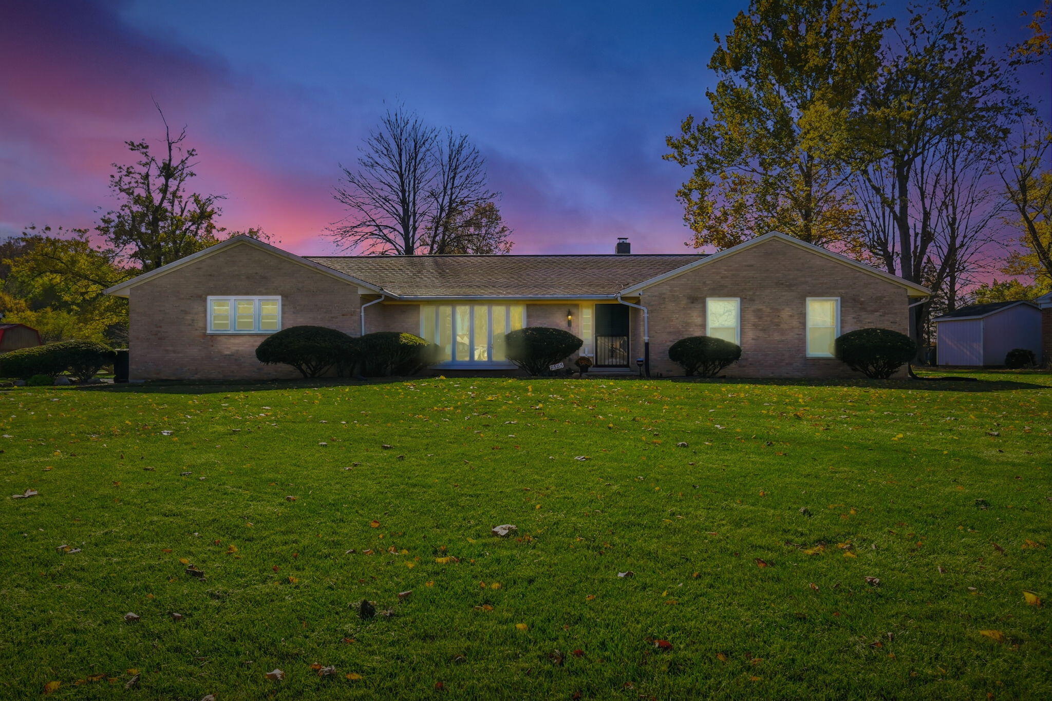 7585 Wrenview Drive, Springfield, Ohio 45502