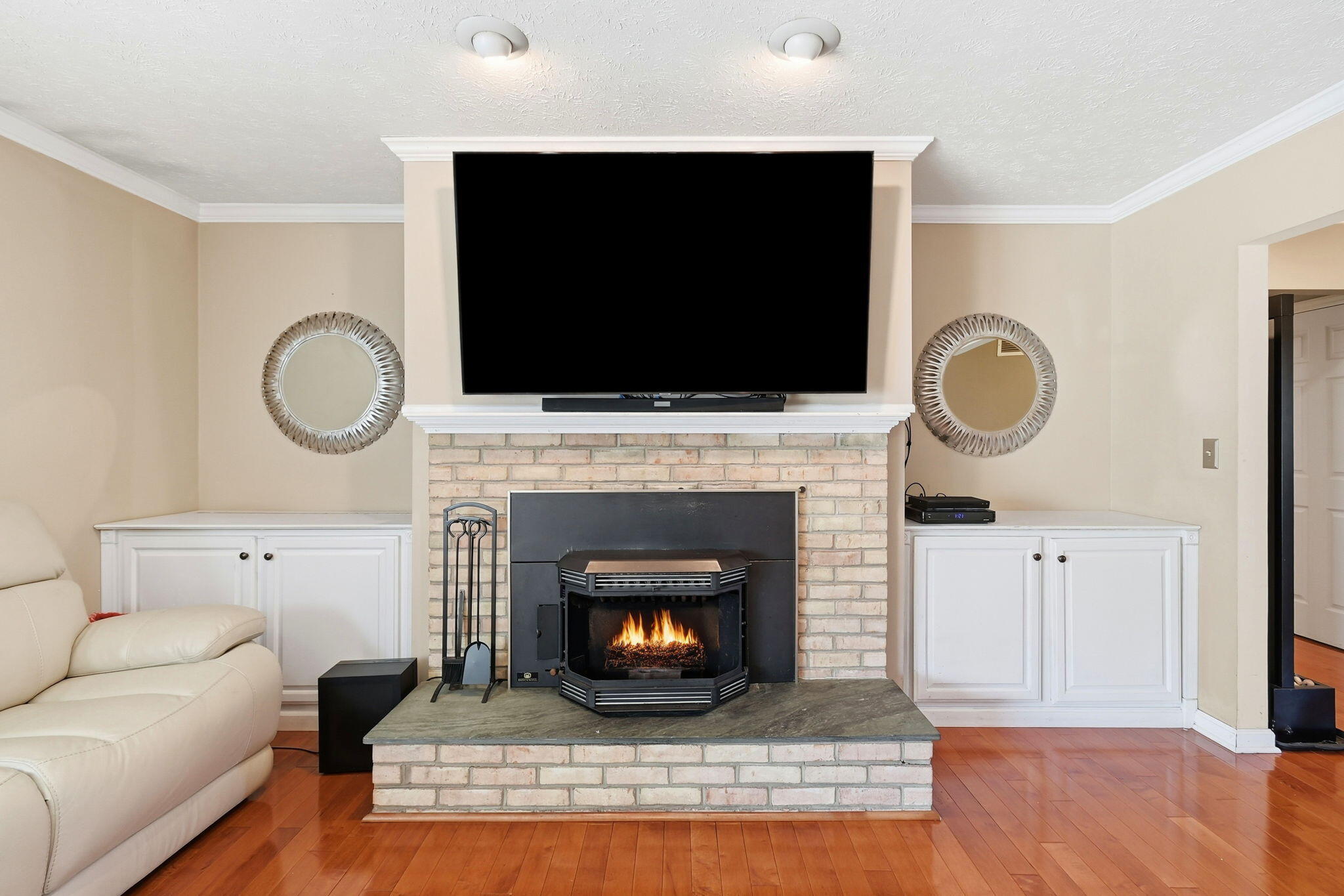 7585 Wrenview Drive, Springfield, Ohio 45502