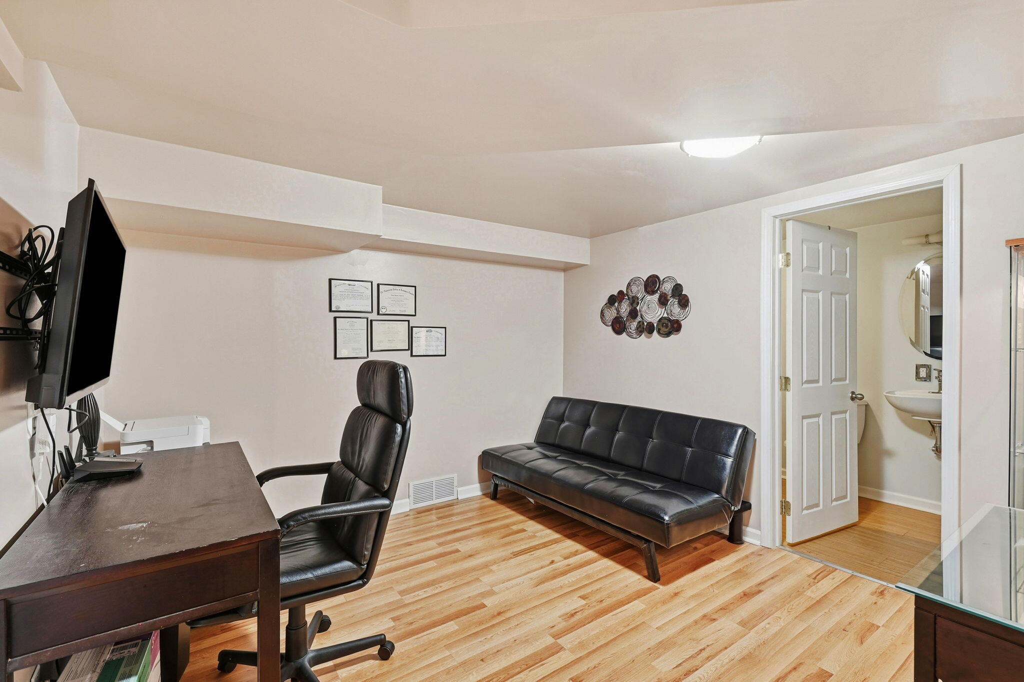 7585 Wrenview Drive, Springfield, Ohio 45502