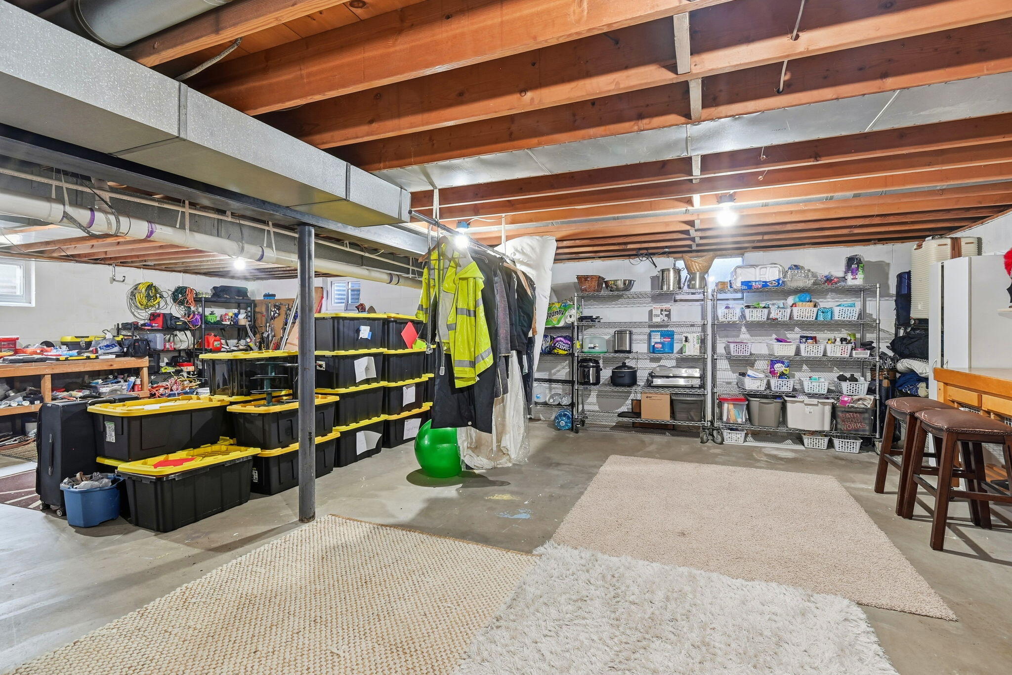 7585 Wrenview Drive, Springfield, Ohio 45502