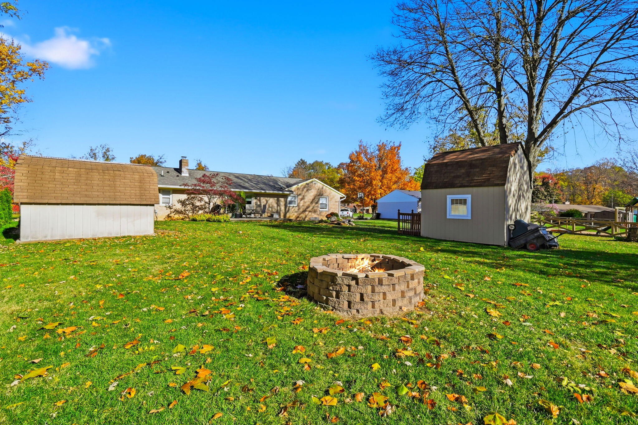 7585 Wrenview Drive, Springfield, Ohio 45502