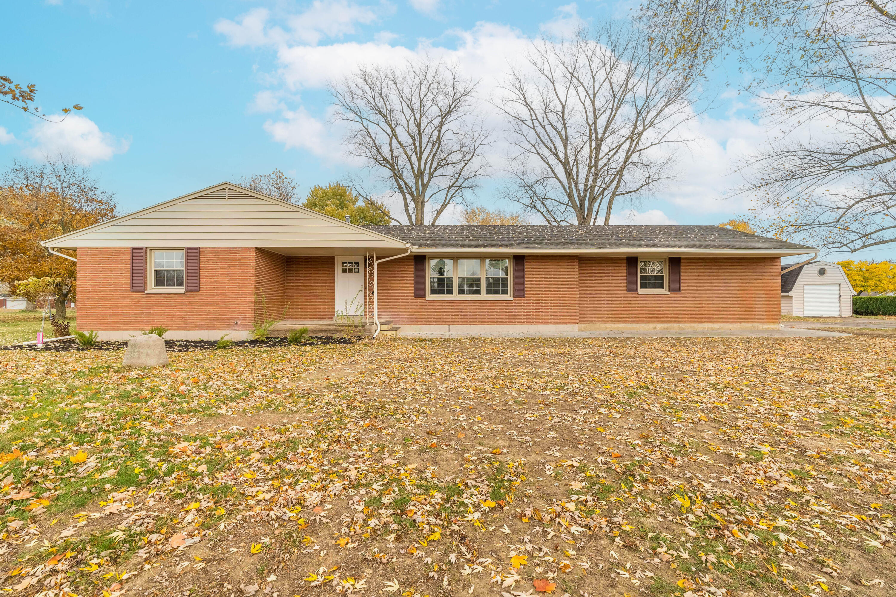 8425 Moffett Road, Piqua, Ohio 45356