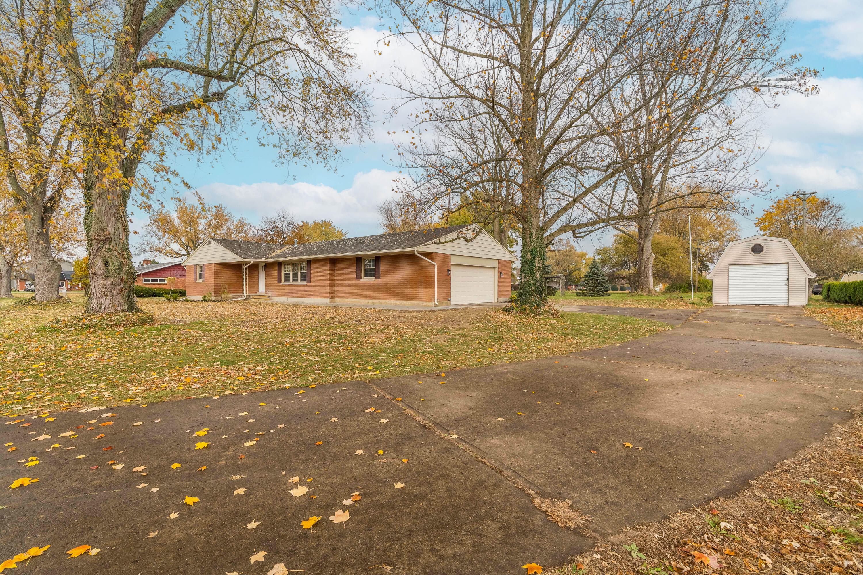 8425 Moffett Road, Piqua, Ohio 45356