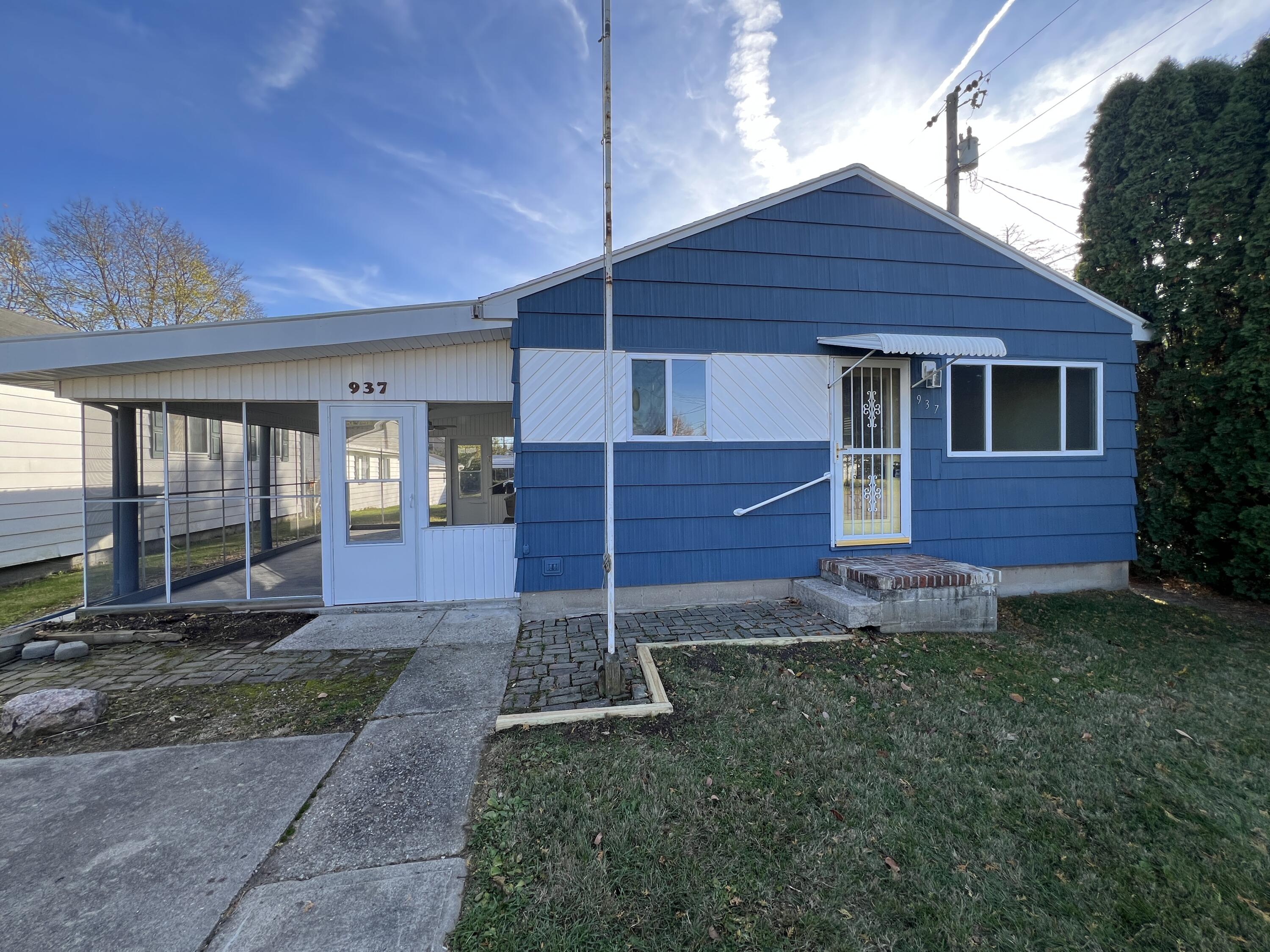 937 Court Street, Urbana, Ohio 43078