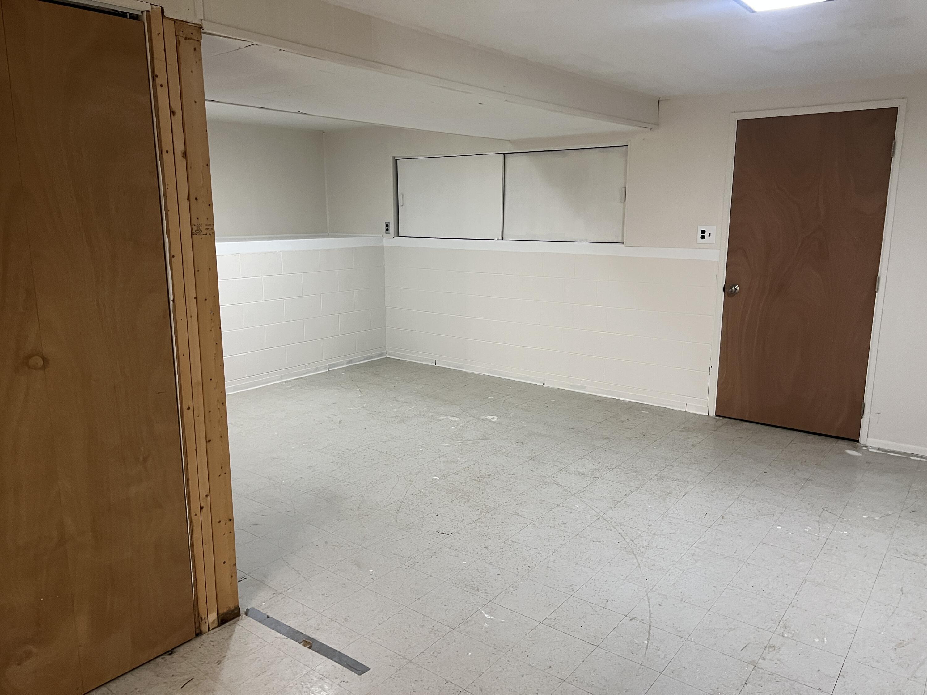 937 Court Street, Urbana, Ohio 43078