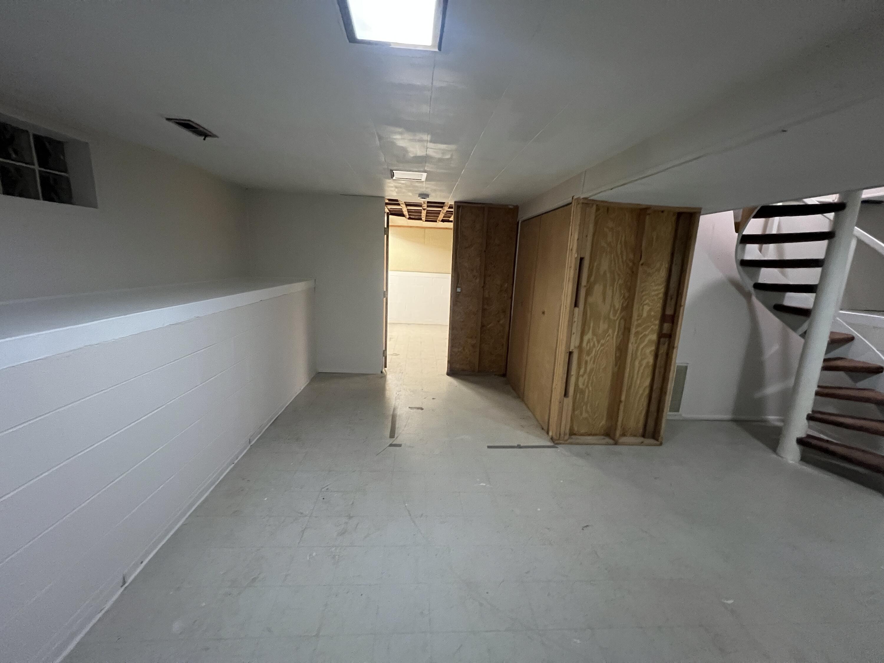 937 Court Street, Urbana, Ohio 43078