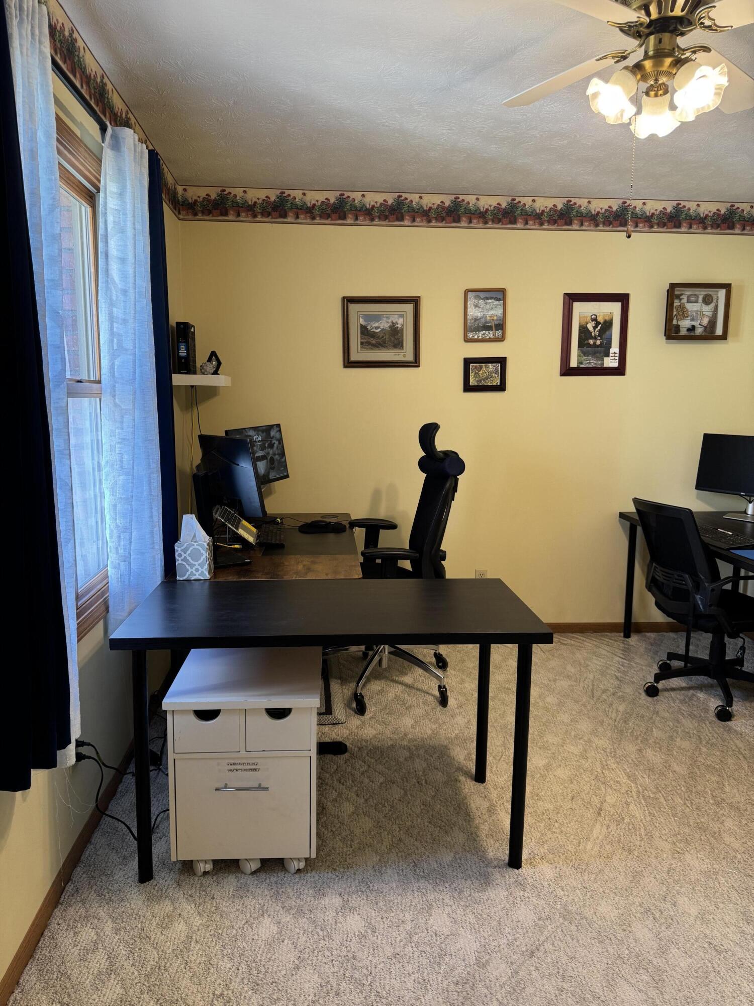 1708 New Castle Lane, Springfield, Ohio 45503