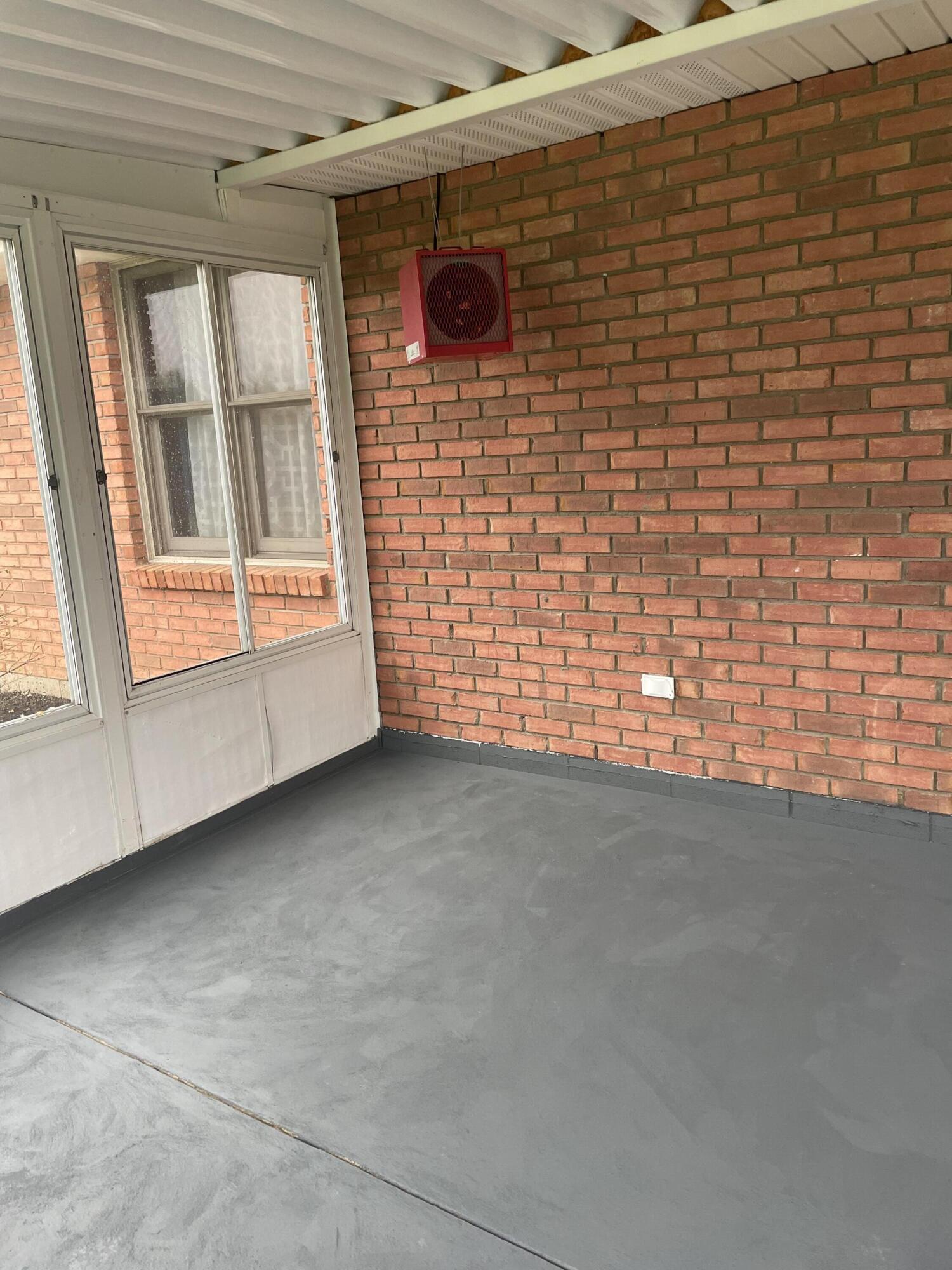 1708 New Castle Lane, Springfield, Ohio 45503