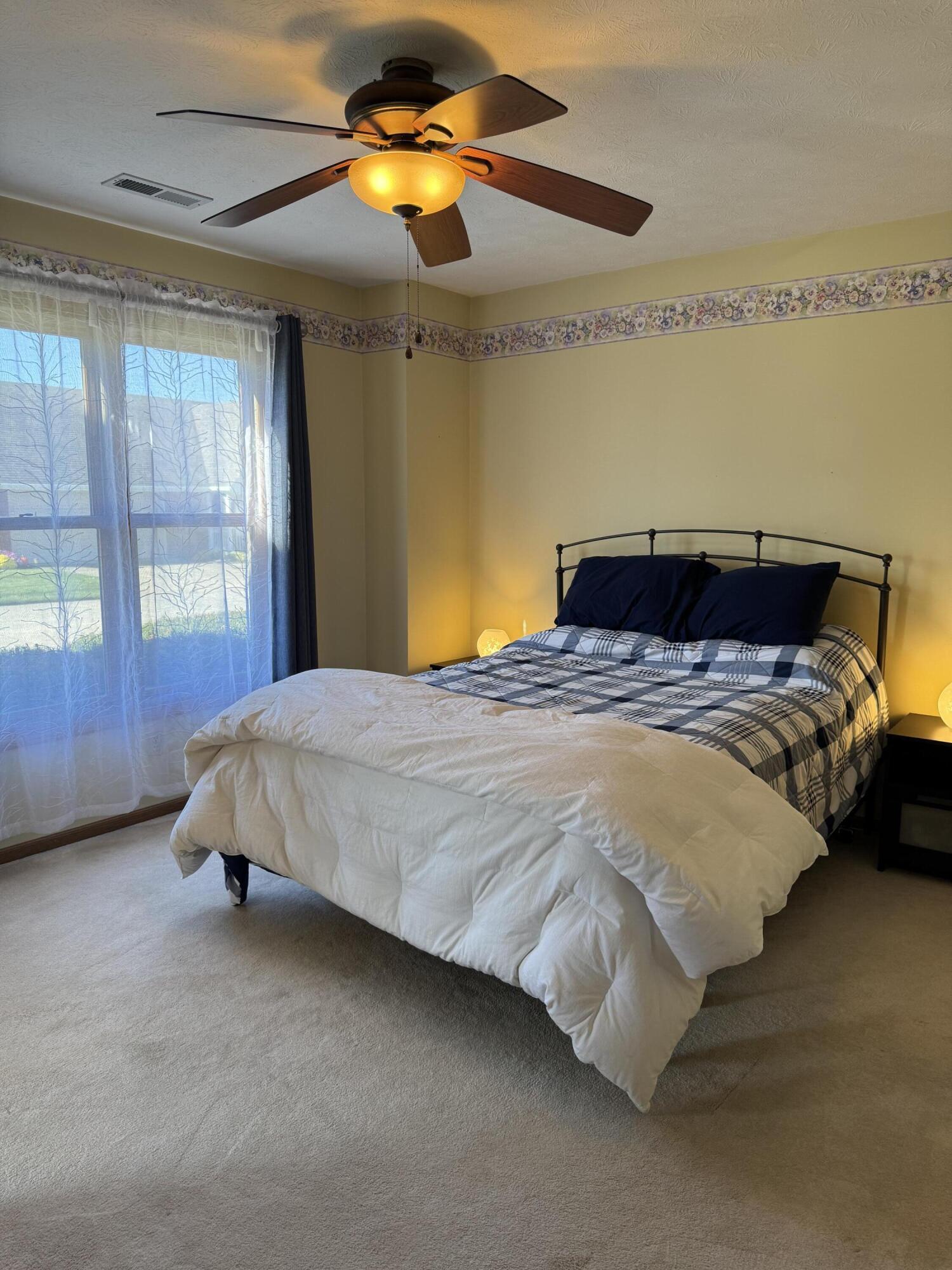 1708 New Castle Lane, Springfield, Ohio 45503