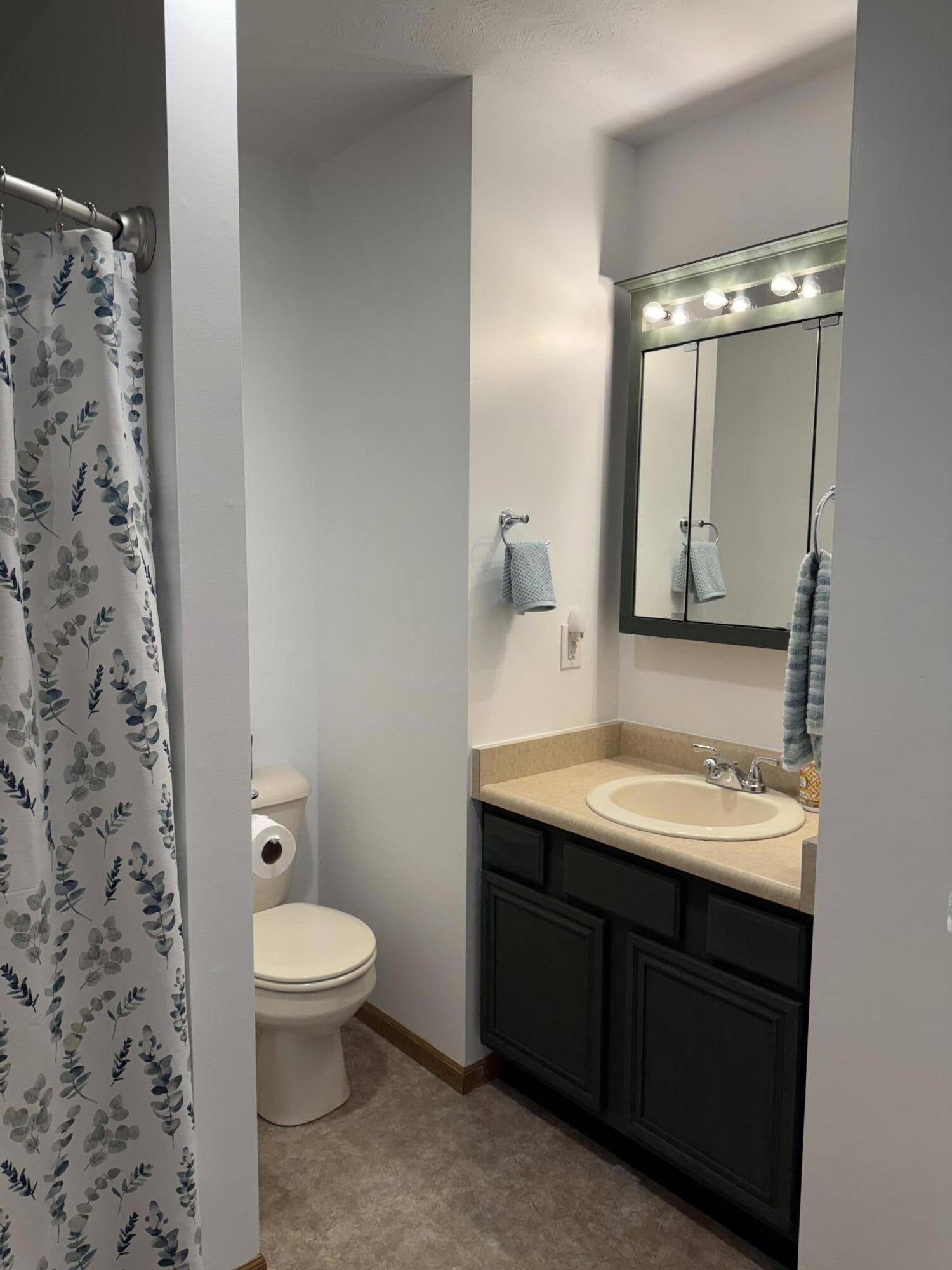 1708 New Castle Lane, Springfield, Ohio 45503