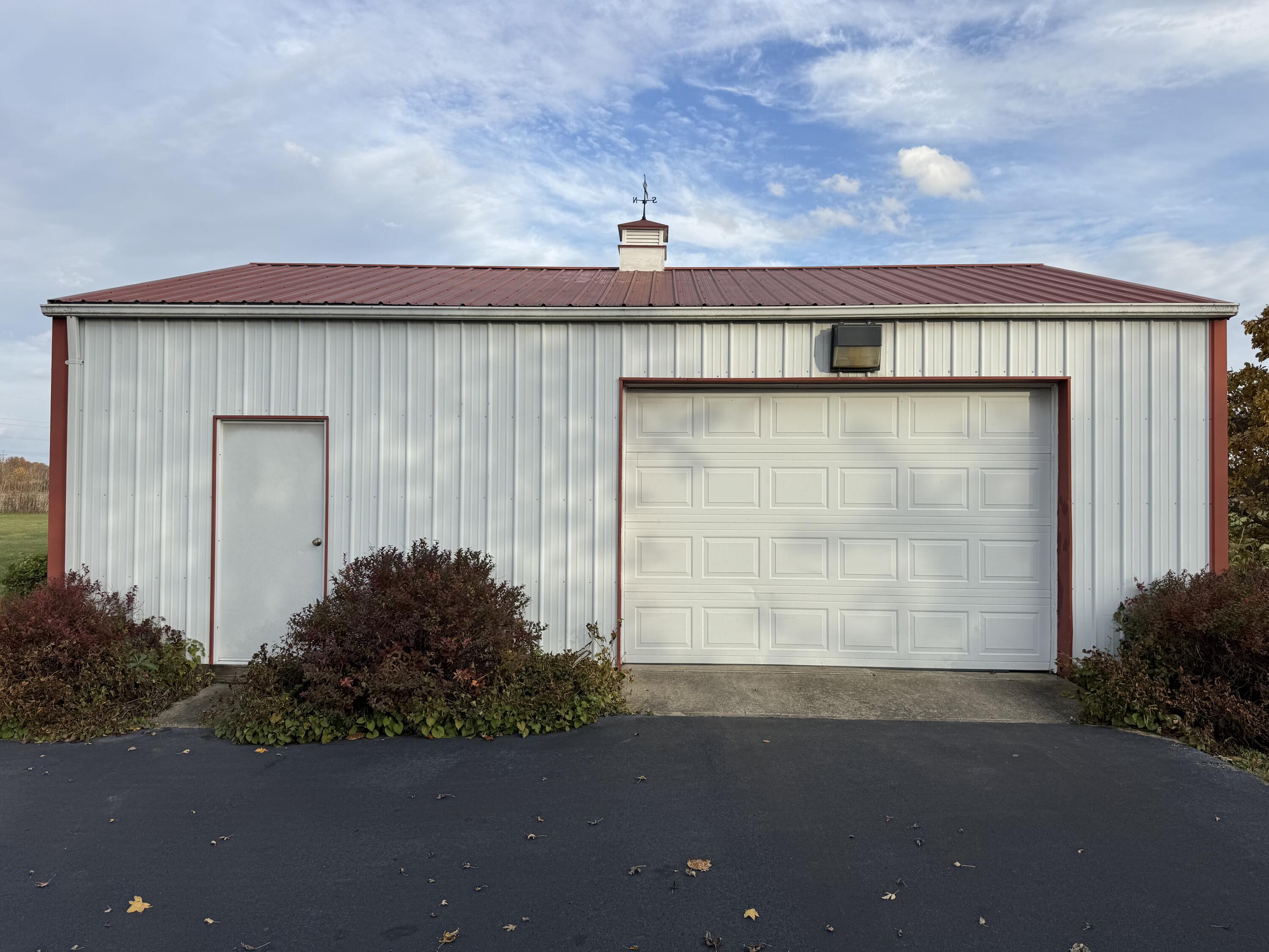 1480 Newlove Road, South Charleston, Ohio 45368