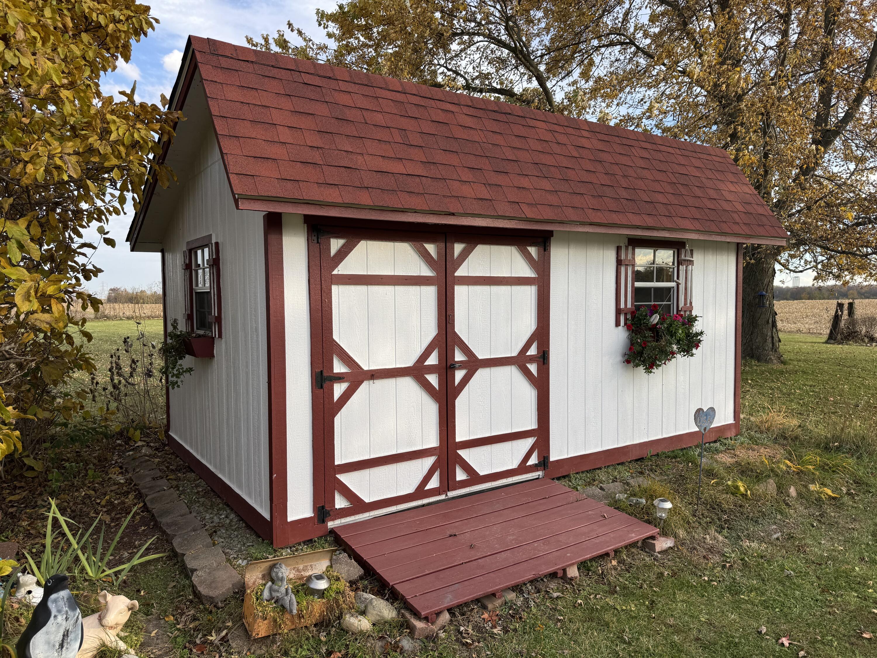 1480 Newlove Road, South Charleston, Ohio 45368