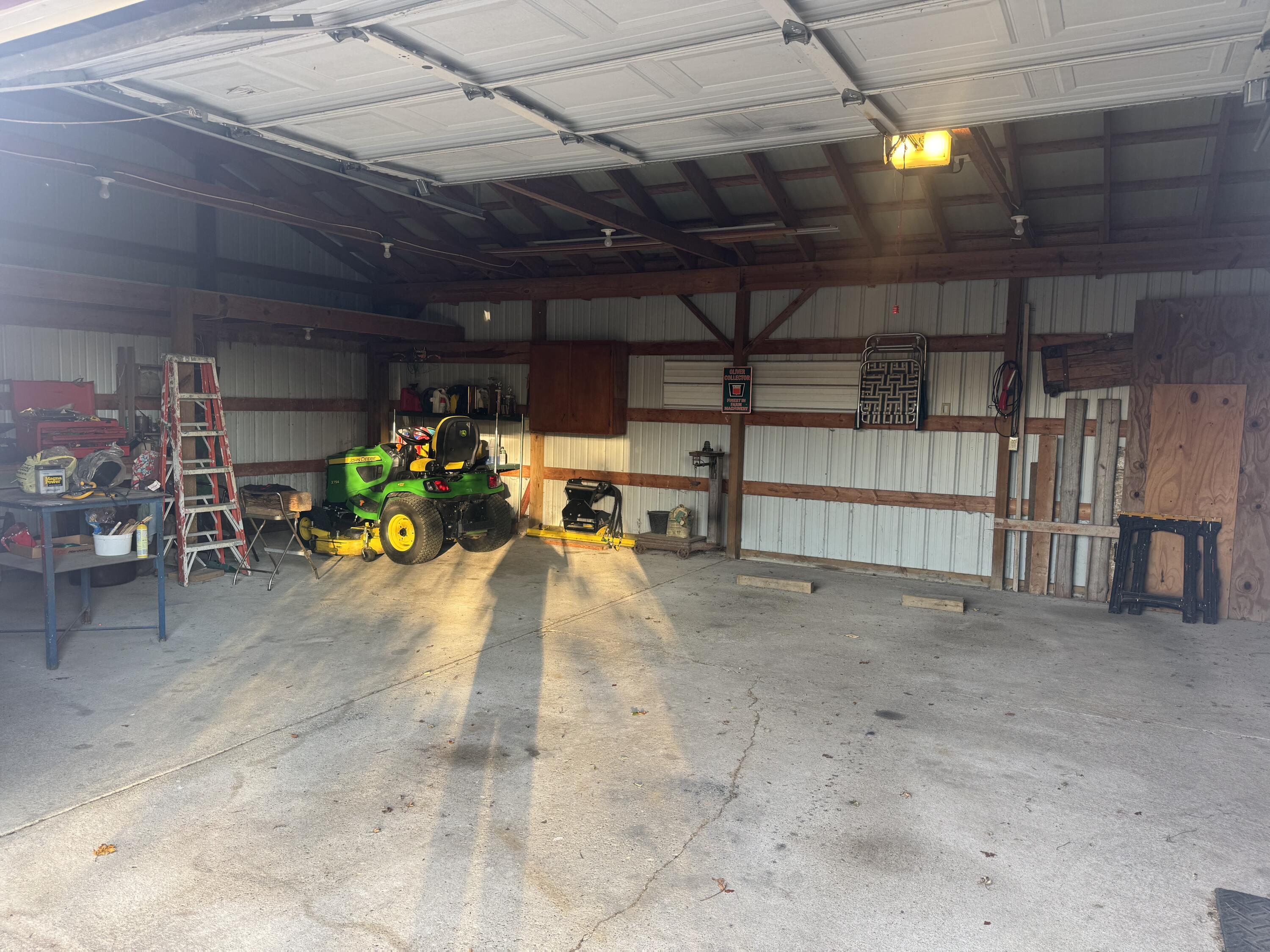 1480 Newlove Road, South Charleston, Ohio 45368